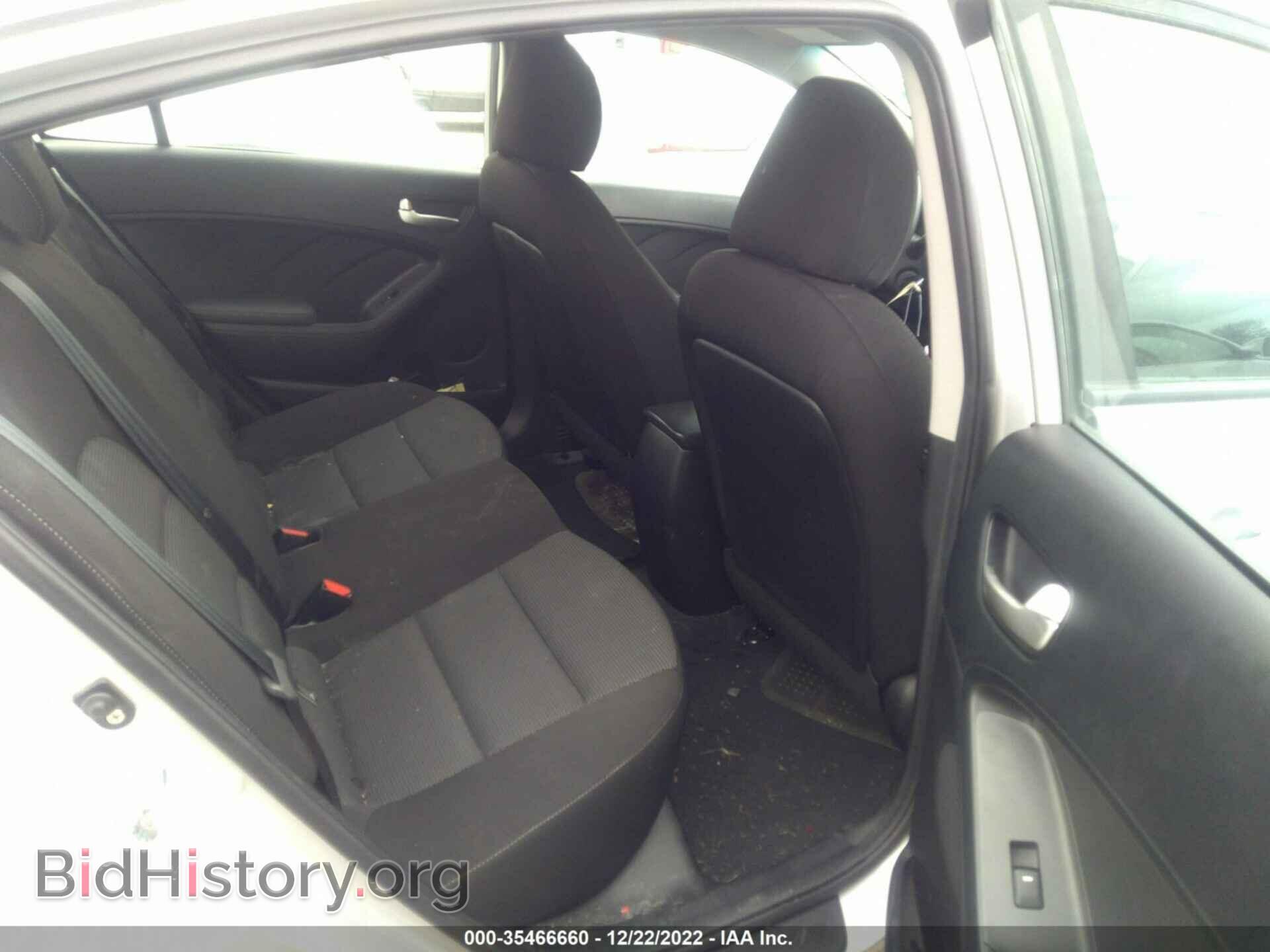 2017 KIA FORTE - VIN: 3KPFK4A78HE082957 - Фото 8