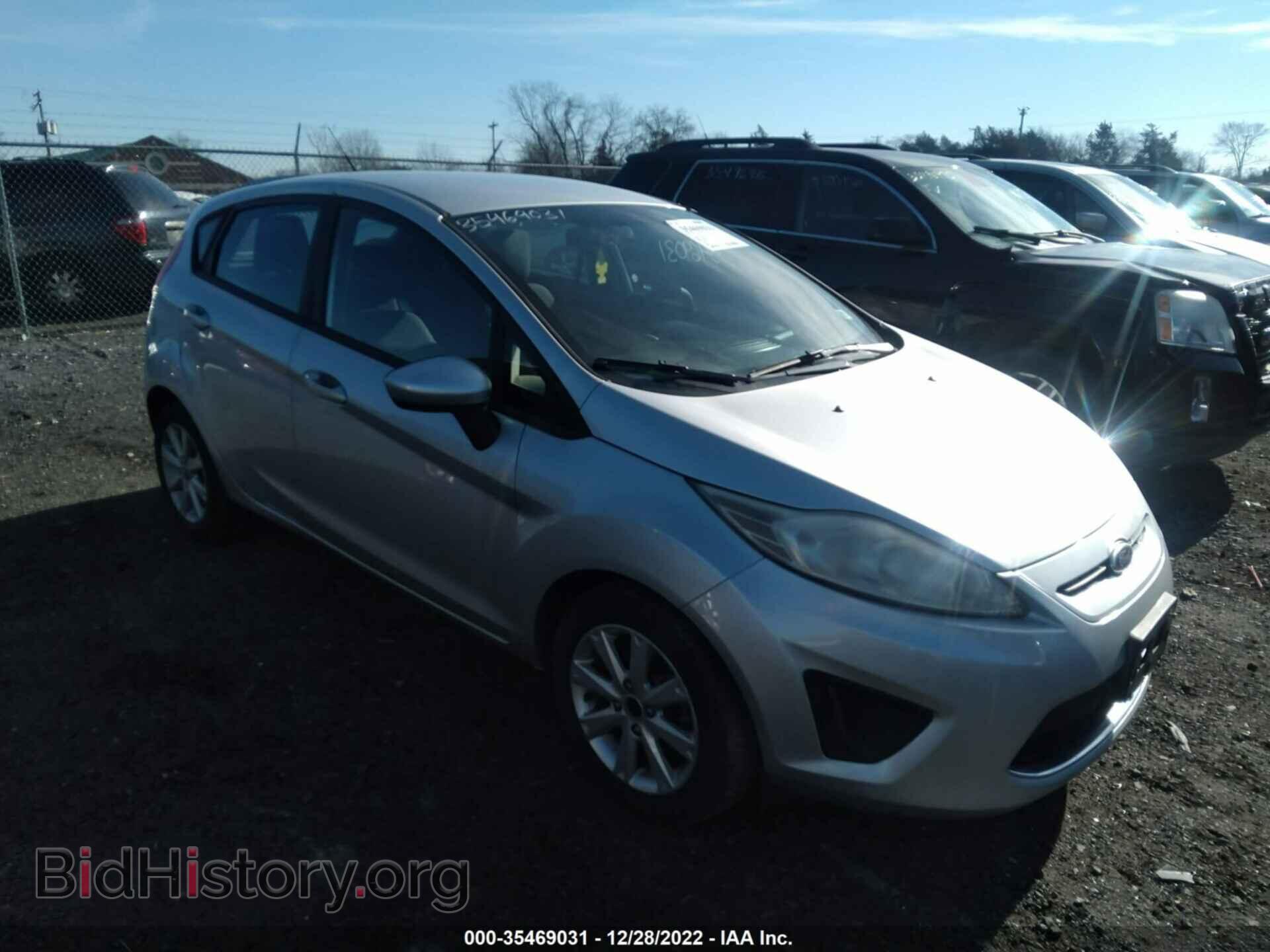 Photo 3FADP4EJ1BM128694 - FORD FIESTA 2011