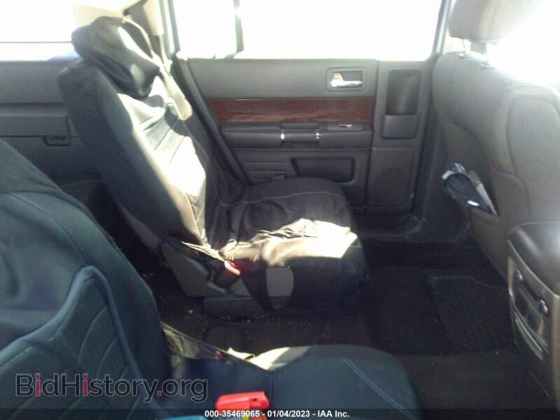 2010 Ford FLEX (VIN 2FMGK5CC8ABA90232) — фото 8 из 11