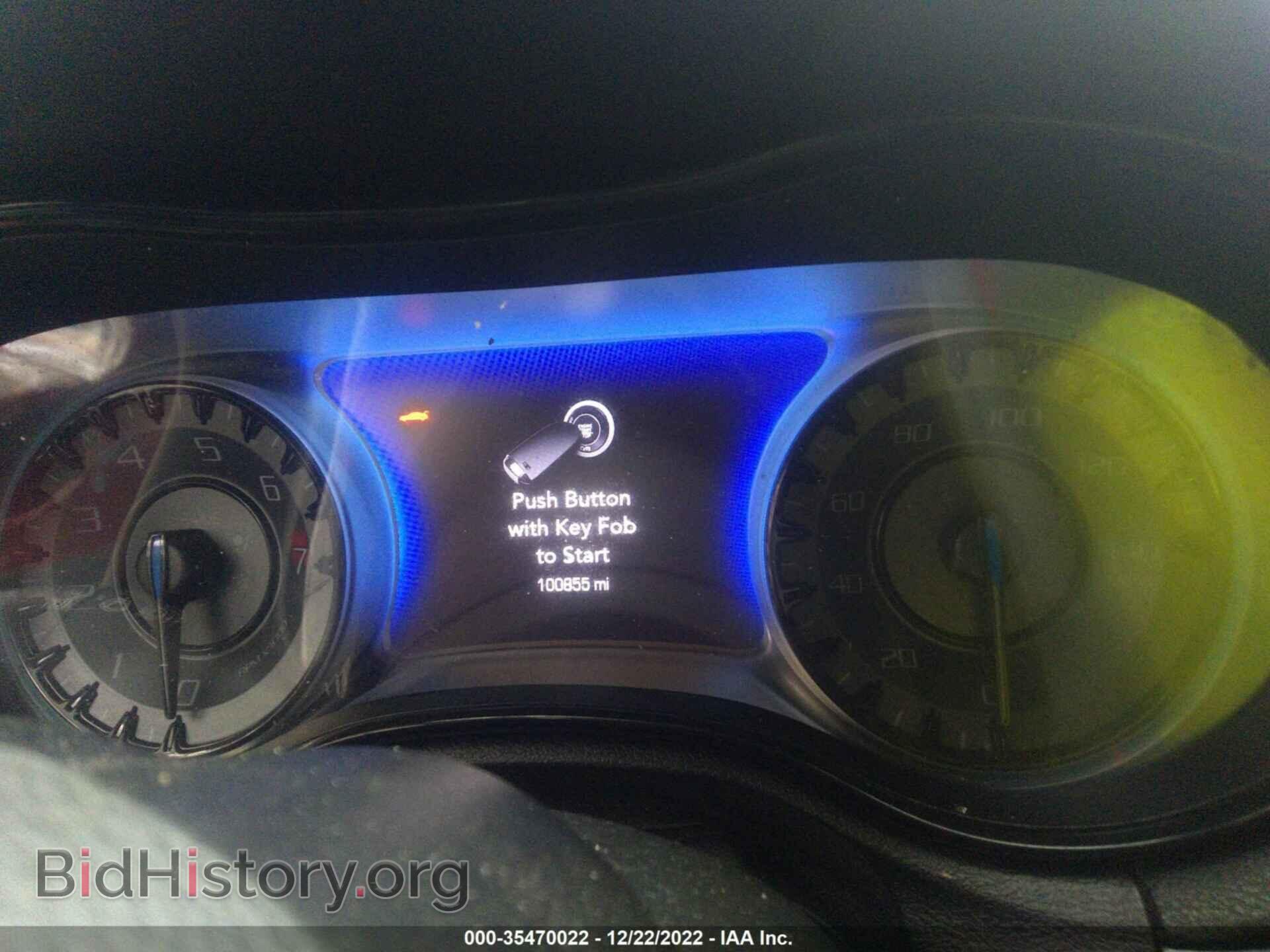 2019 CHRYSLER 300 - VIN: 2C3CCABG9KH601205 - Фото 7