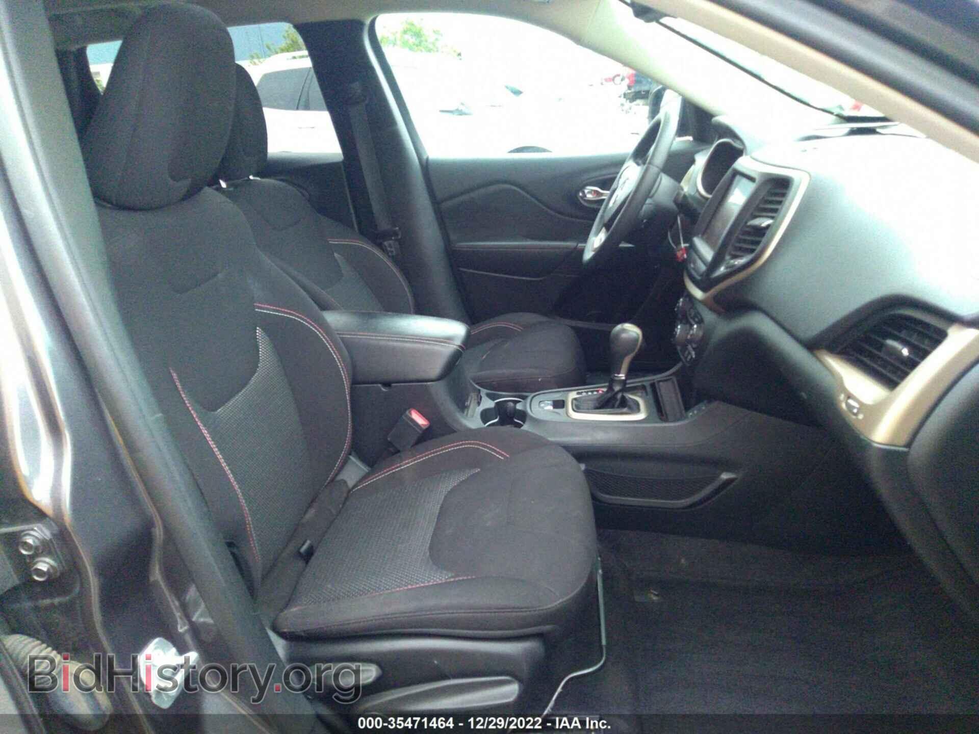 2016 JEEP CHEROKEE - VIN: 1C4PJLCS3GW281132 - Фото 5