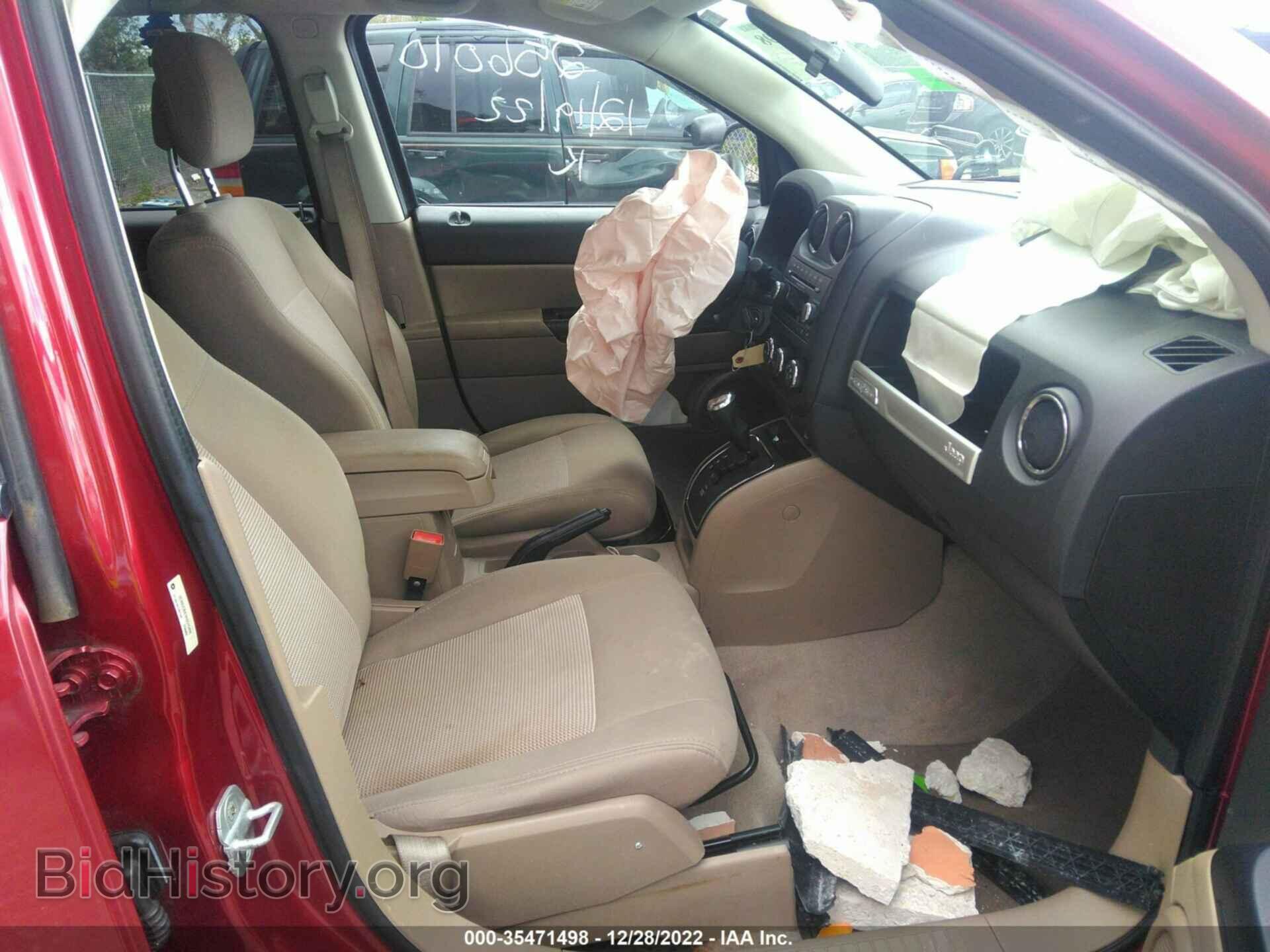 2014 JEEP COMPASS - VIN: 1C4NJCBA1ED515406 - Фото 5