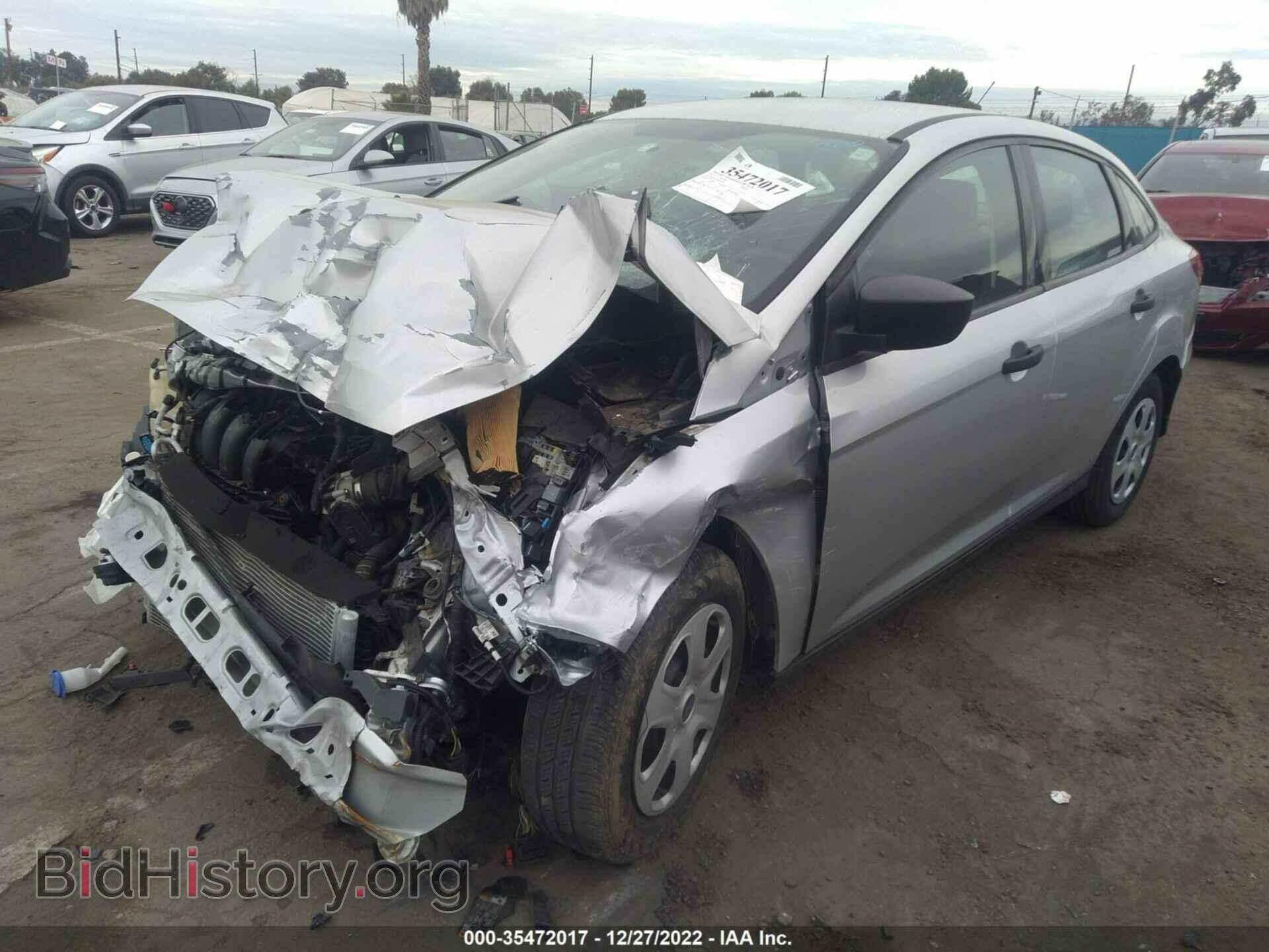 2017 FORD FOCUS - VIN: 1FADP3E2XHL271236 - Фото 2