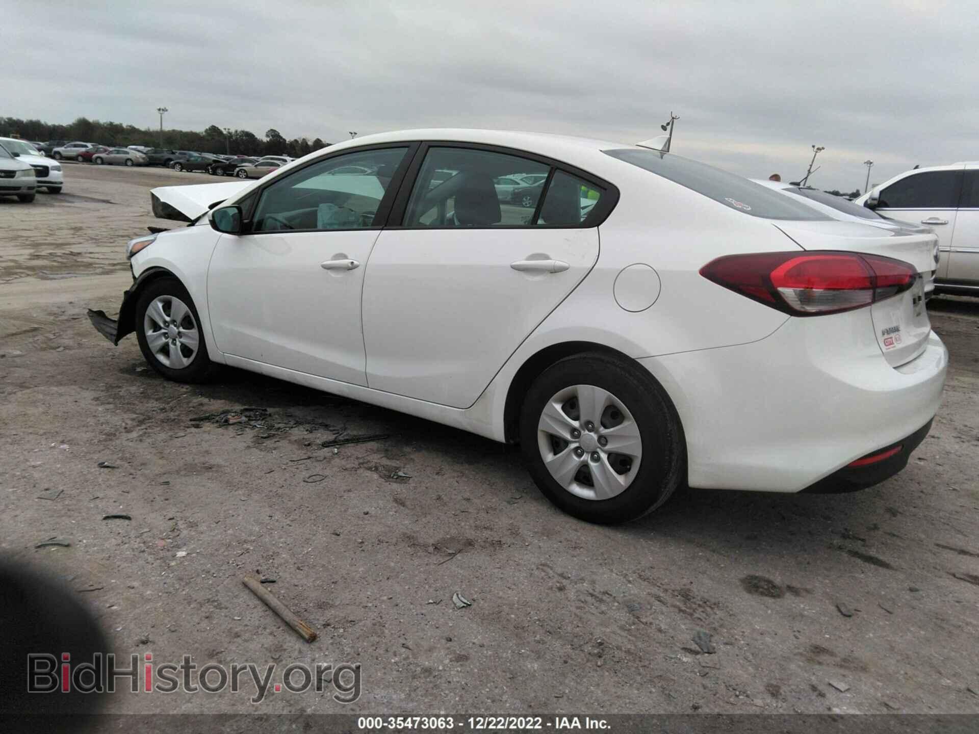 2017 KIA FORTE - VIN: 3KPFK4A78HE051563 - Фото 3