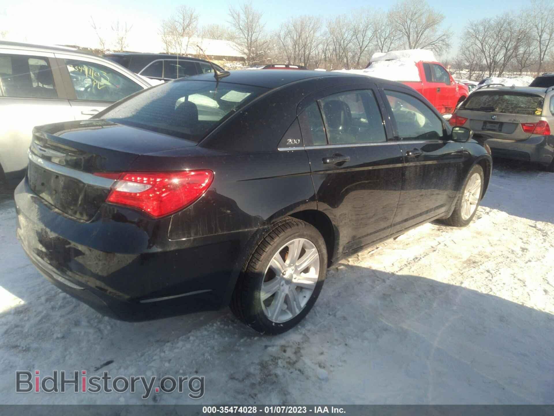 2011 CHRYSLER 200 - VIN: 1C3BC1FBXBN609881 - Фото 4