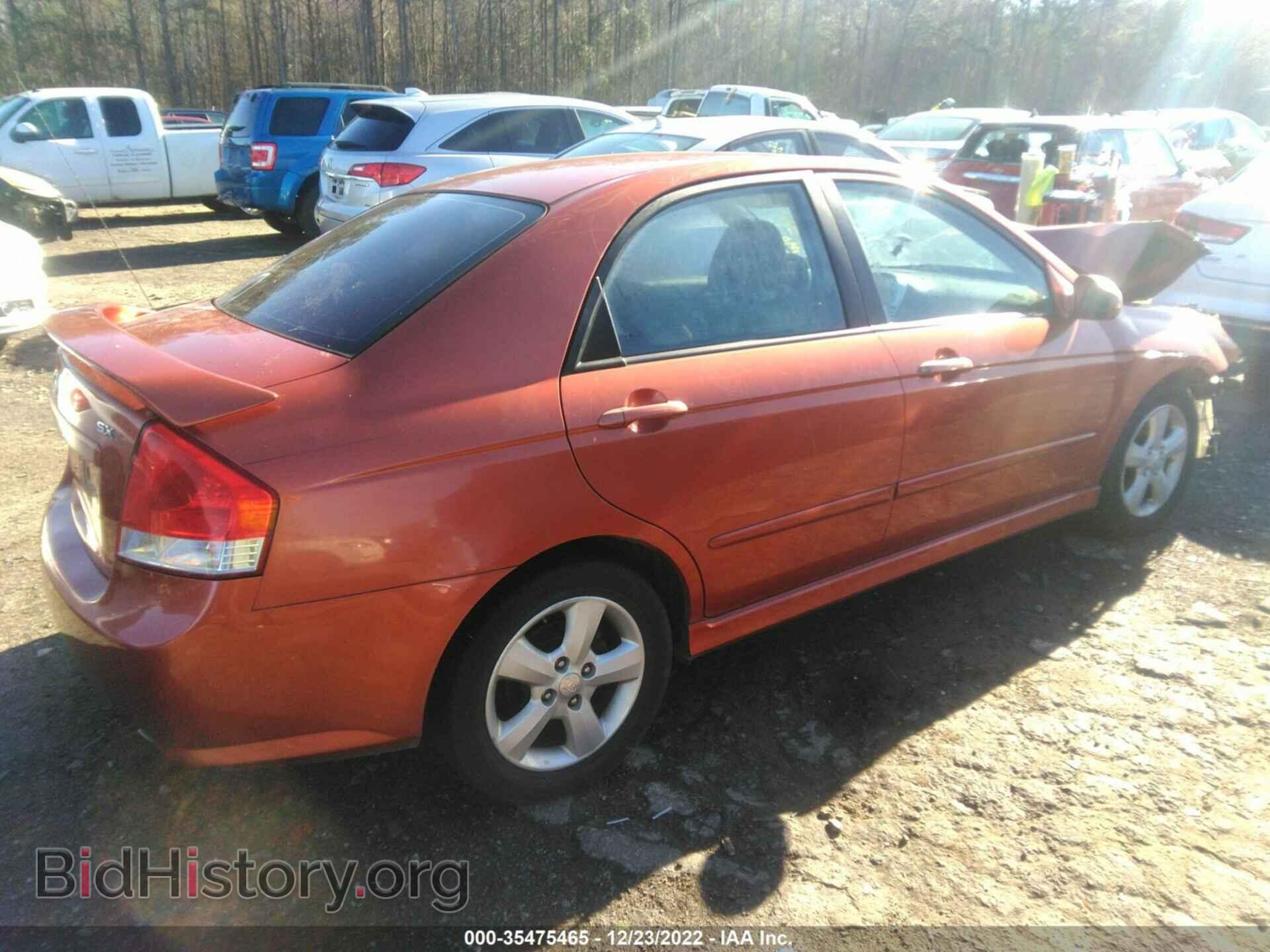 2007 KIA SPECTRA - VIN: KNAFE122075008576 - Фото 4