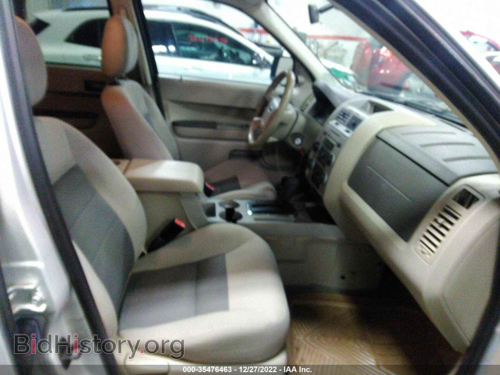 2008 FORD ESCAPE - VIN: 1FMCU93178KC71935 - Фото 5