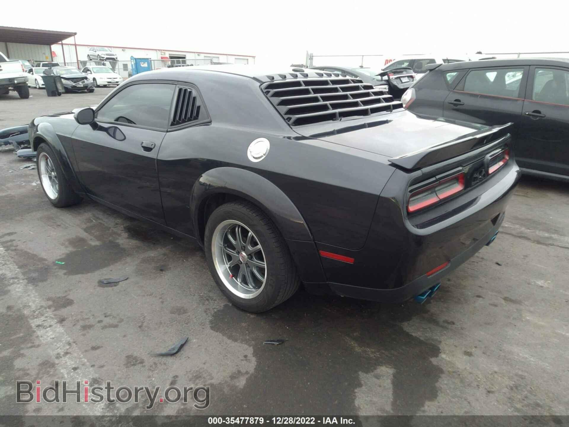 2018 DODGE CHALLENGER - VIN: 2C3CDZAG1JH138312 - Фото 3