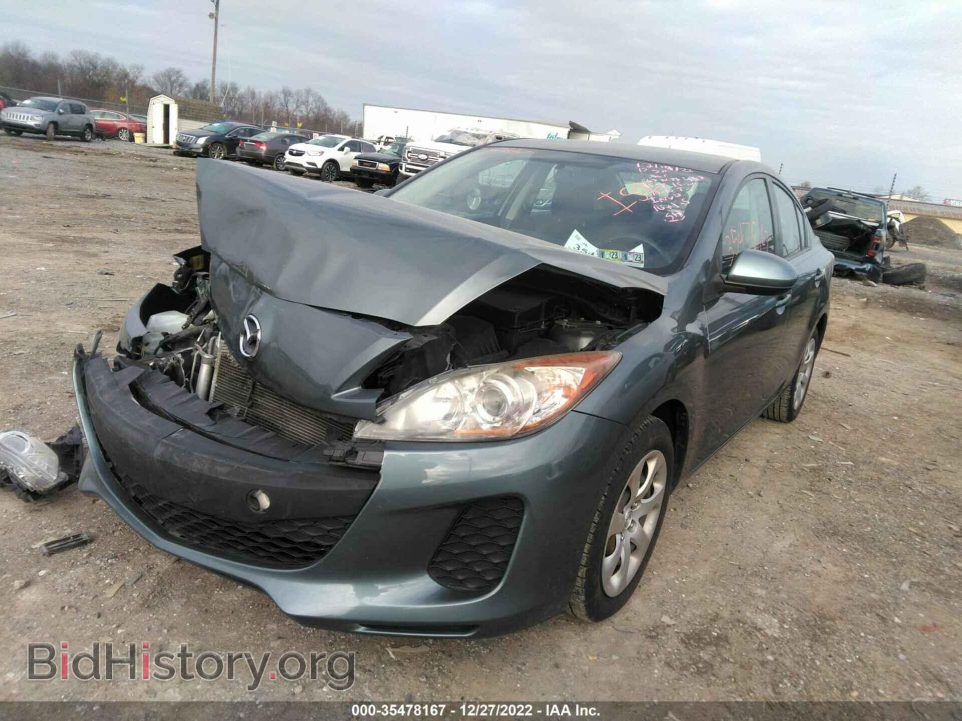 2013 MAZDA MAZDA3 - VIN: JM1BL1TF3D1724626 - Фото 2