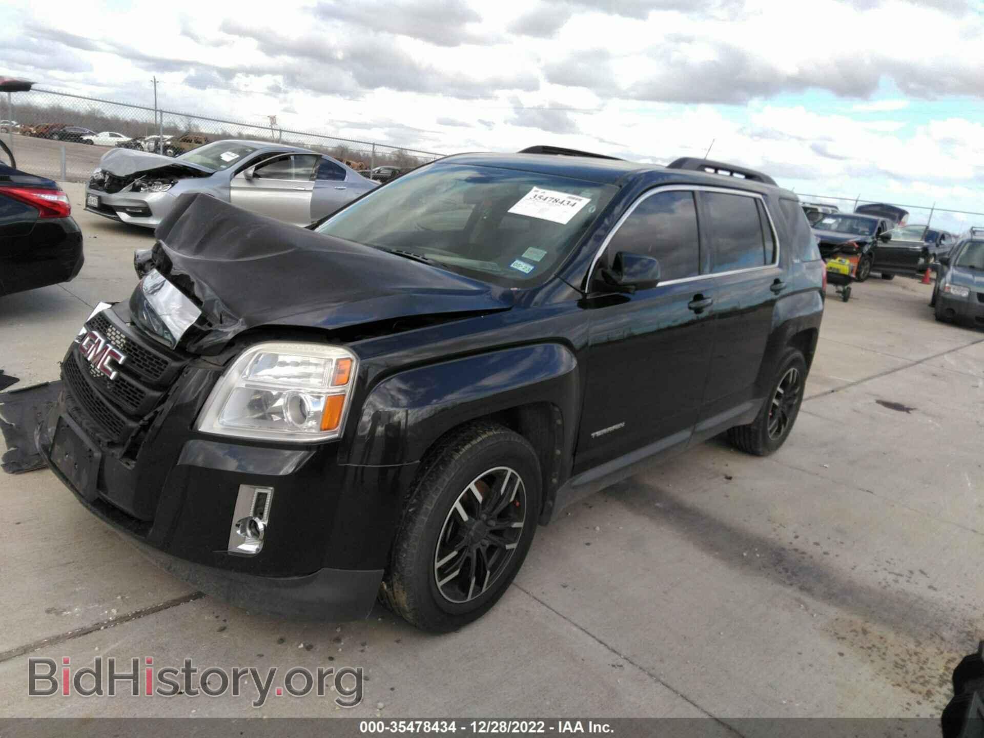 2011 GMC TERRAIN - VIN: 2CTALSEC2B6306061 - Photo 2