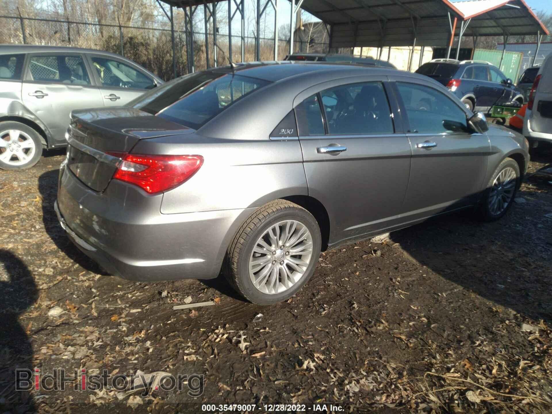 2012 CHRYSLER 200 - VIN: 1C3CCBCG0CN258426 - Фото 4