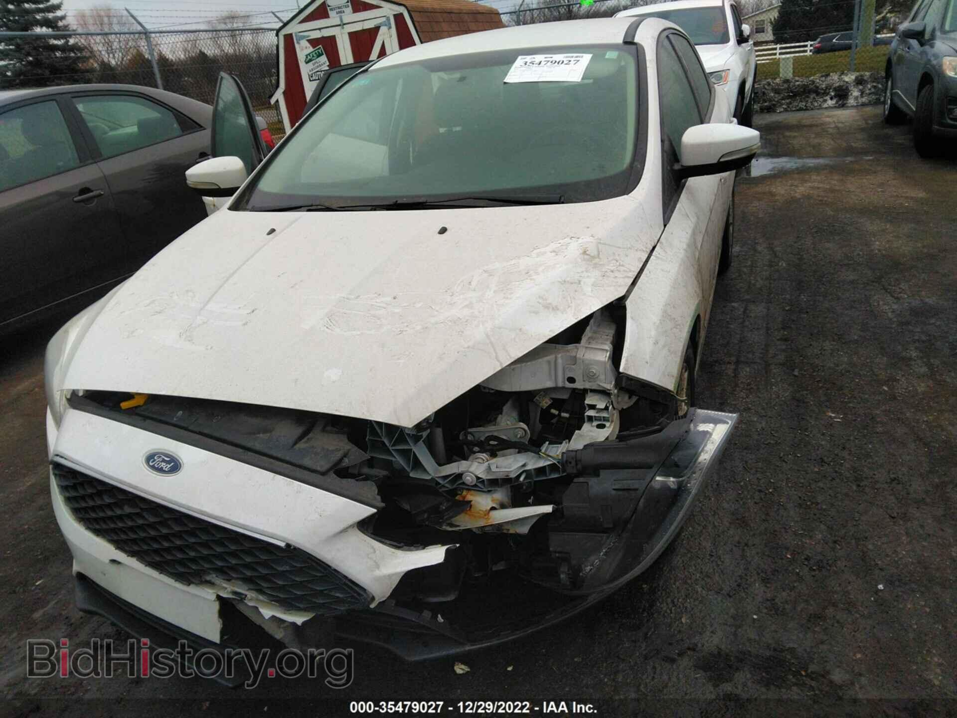 2016 FORD FOCUS - VIN: 1FADP3F26GL390768 - Фото 2