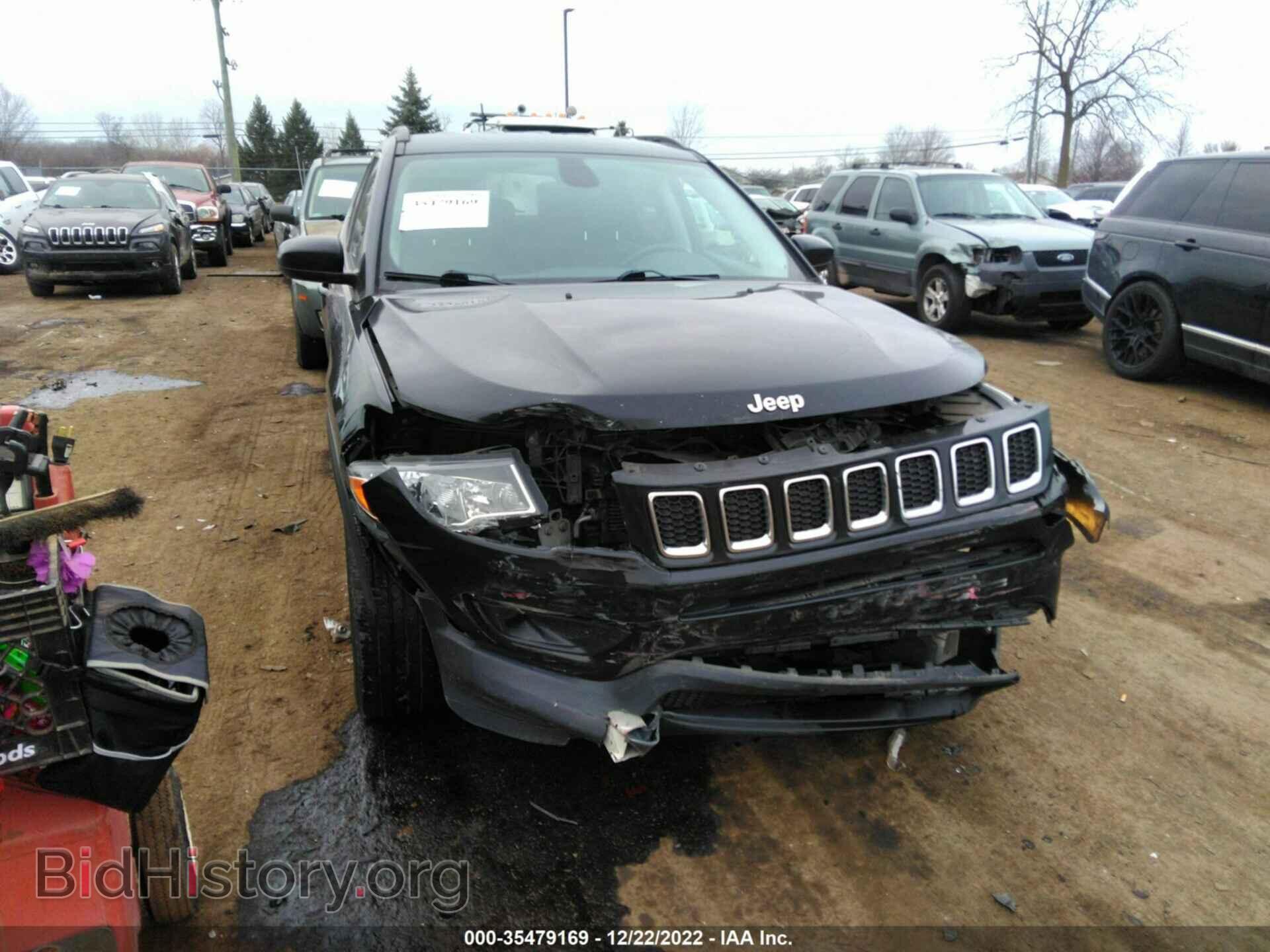 Фотография 3C4NJDBB0JT239514 - JEEP COMPASS 2018