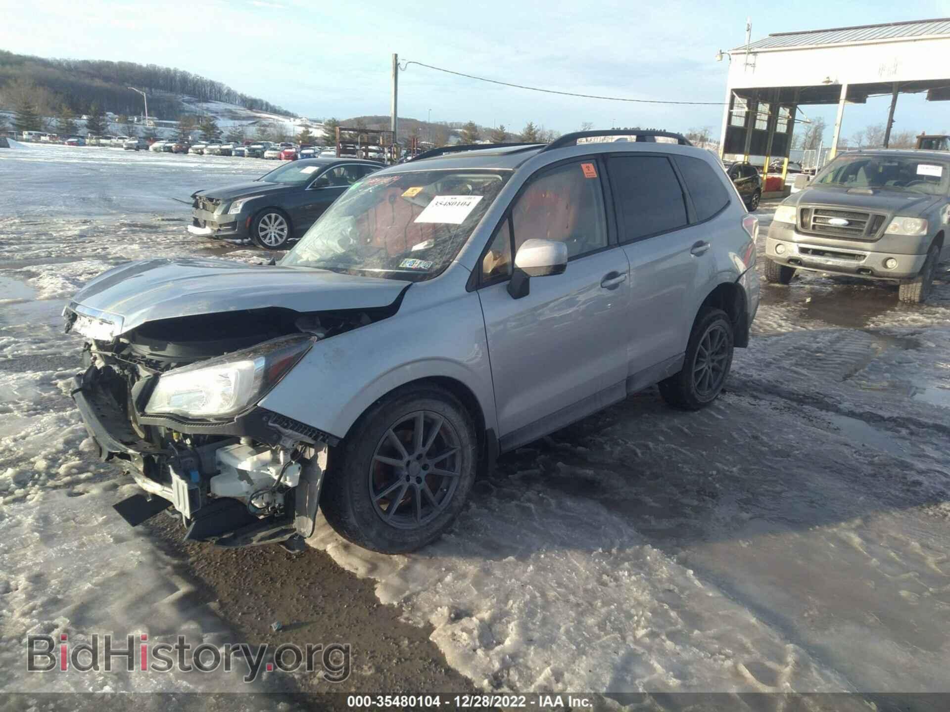 2017 SUBARU FORESTER - VIN: JF2SJAEC2HH486095 - Фото 2