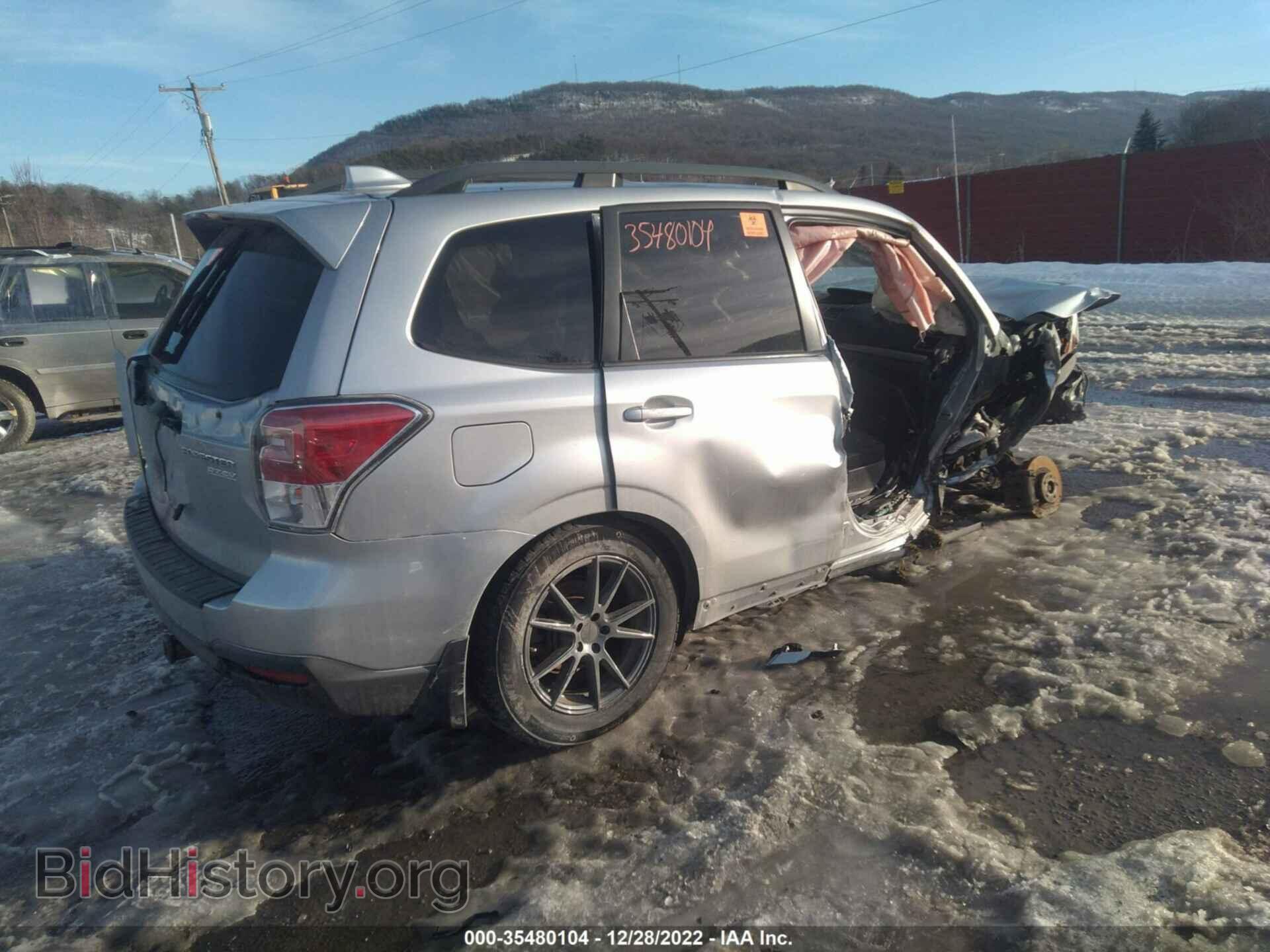 2017 SUBARU FORESTER - VIN: JF2SJAEC2HH486095 - Фото 4