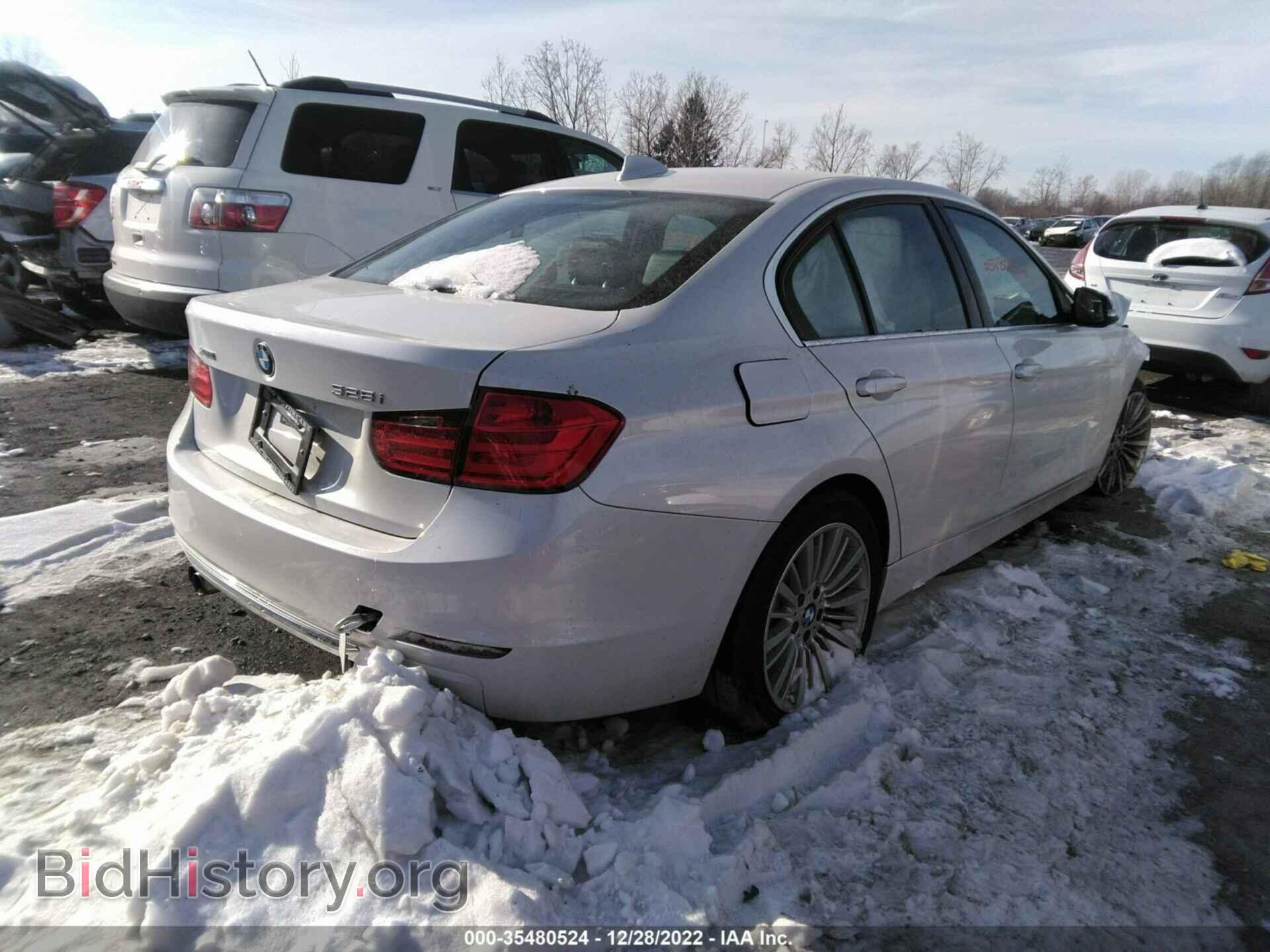 2013 BMW 3 SERIES - VIN: WBA3B3C55DF543750 - Фото 4