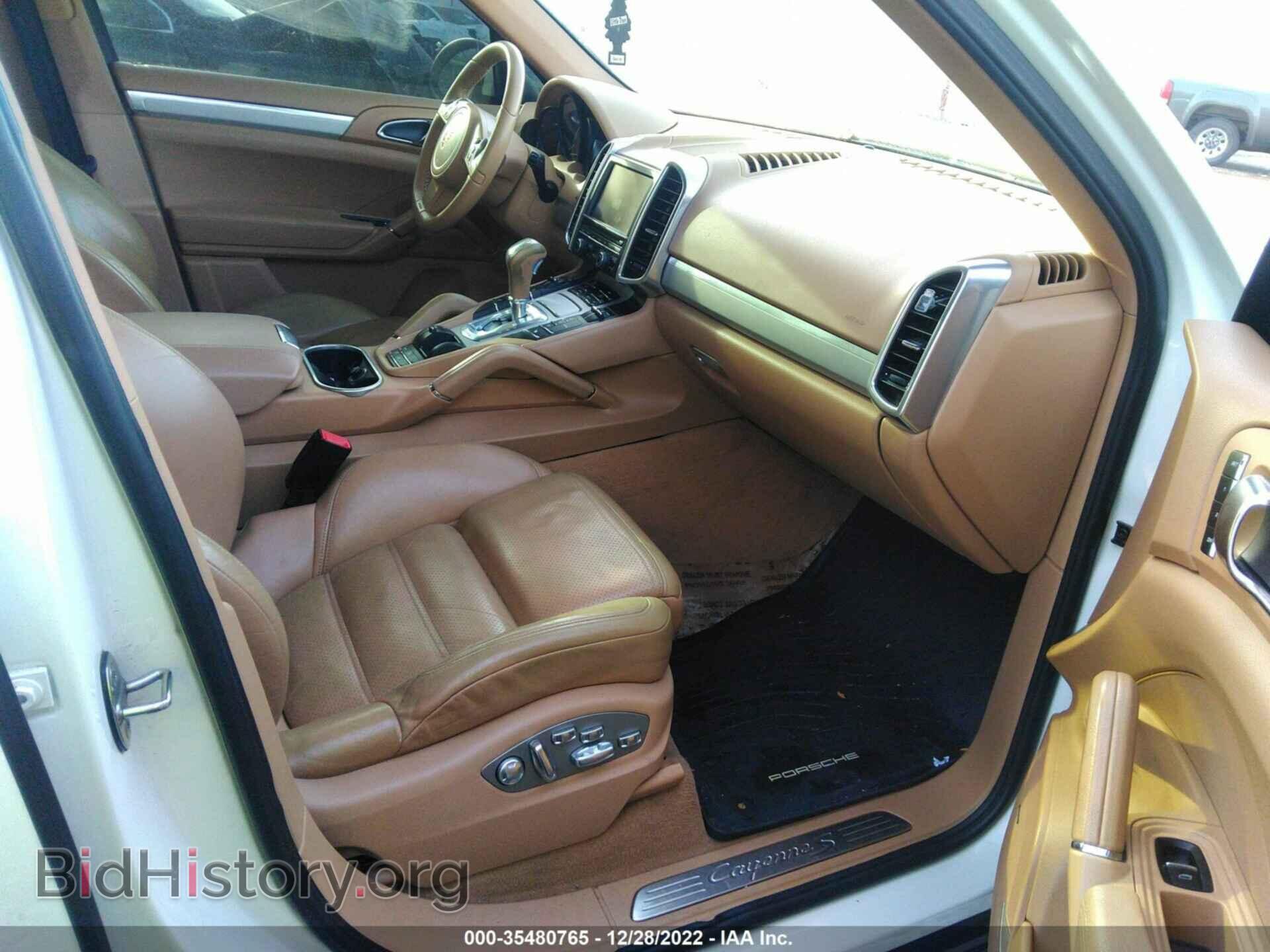 2011 PORSCHE CAYENNE - VIN: WP1AB2A27BLA48895 - Photo 5