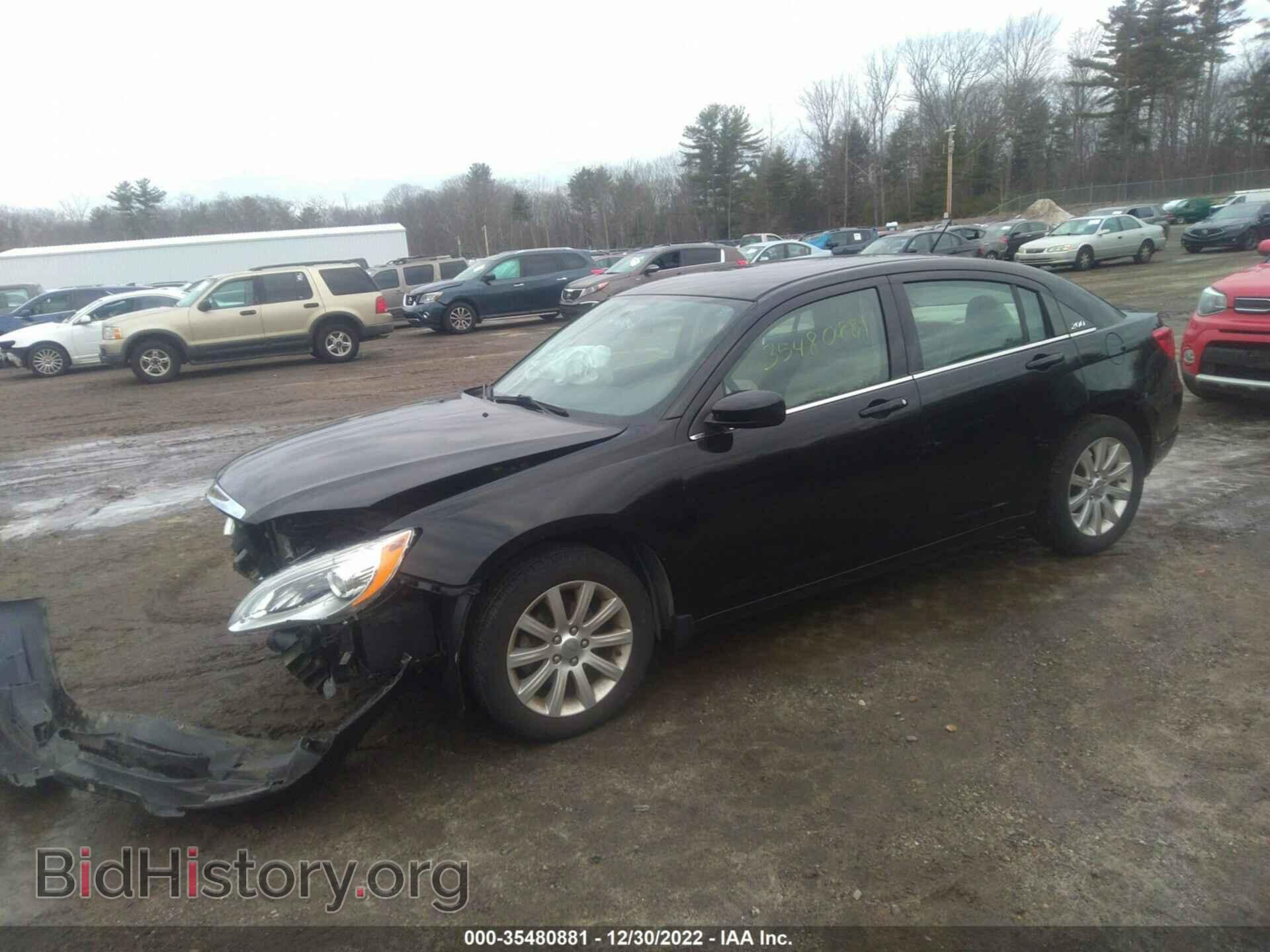 2013 CHRYSLER 200 - VIN: 1C3CCBBB6DN543767 - Фото 2