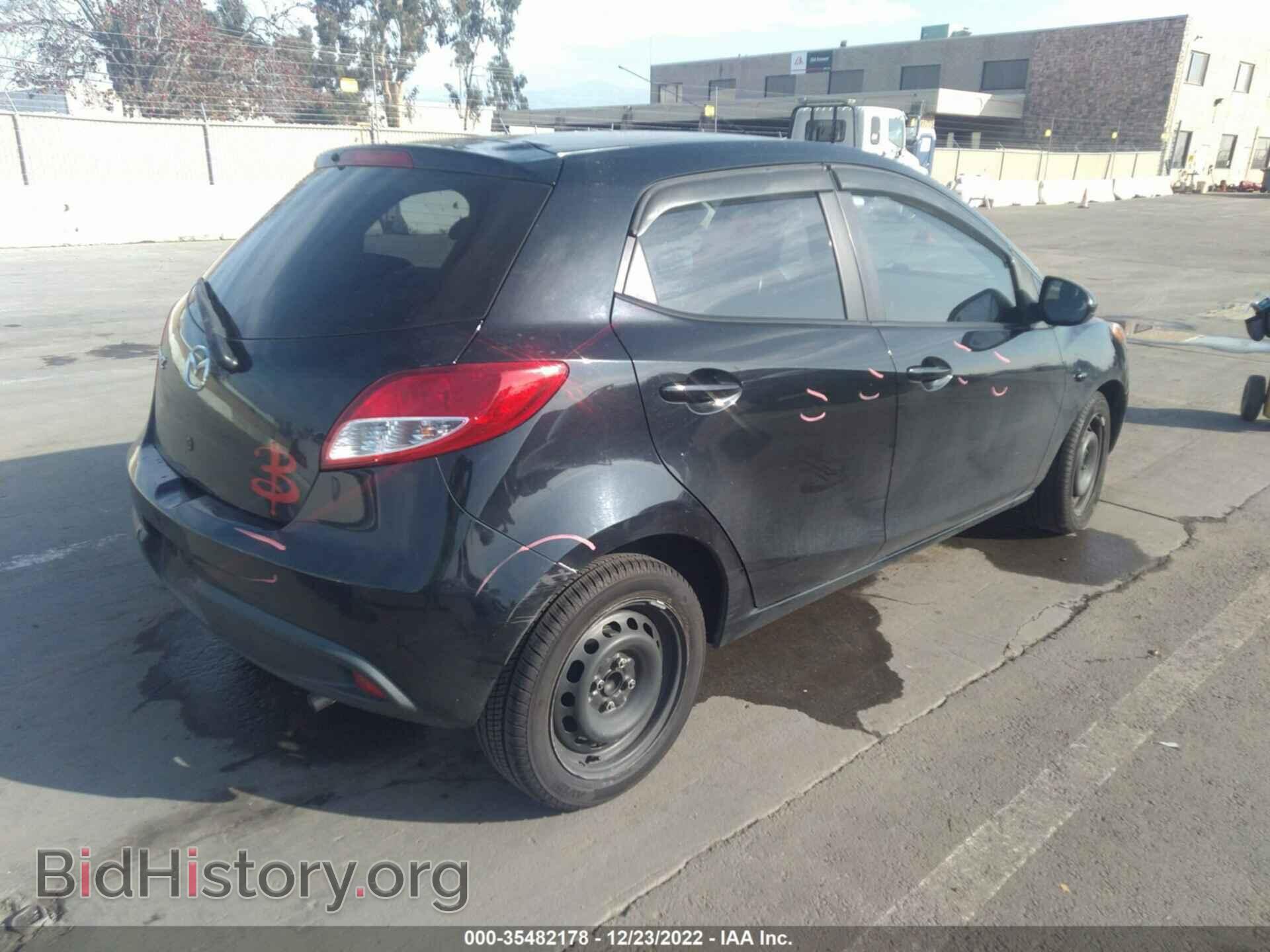 2014 MAZDA MAZDA2 - VIN: JM1DE1KZXE0186710 - Фото 4
