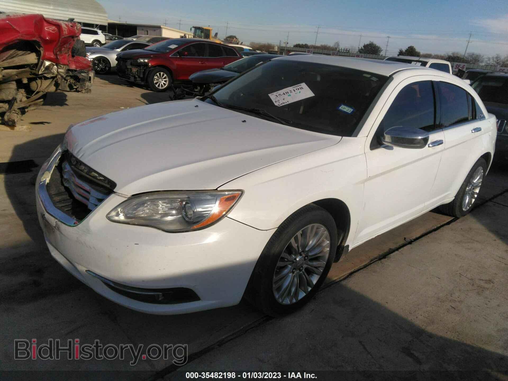 2012 CHRYSLER 200 - VIN: 1C3CCBCB1CN275871 - Фото 2
