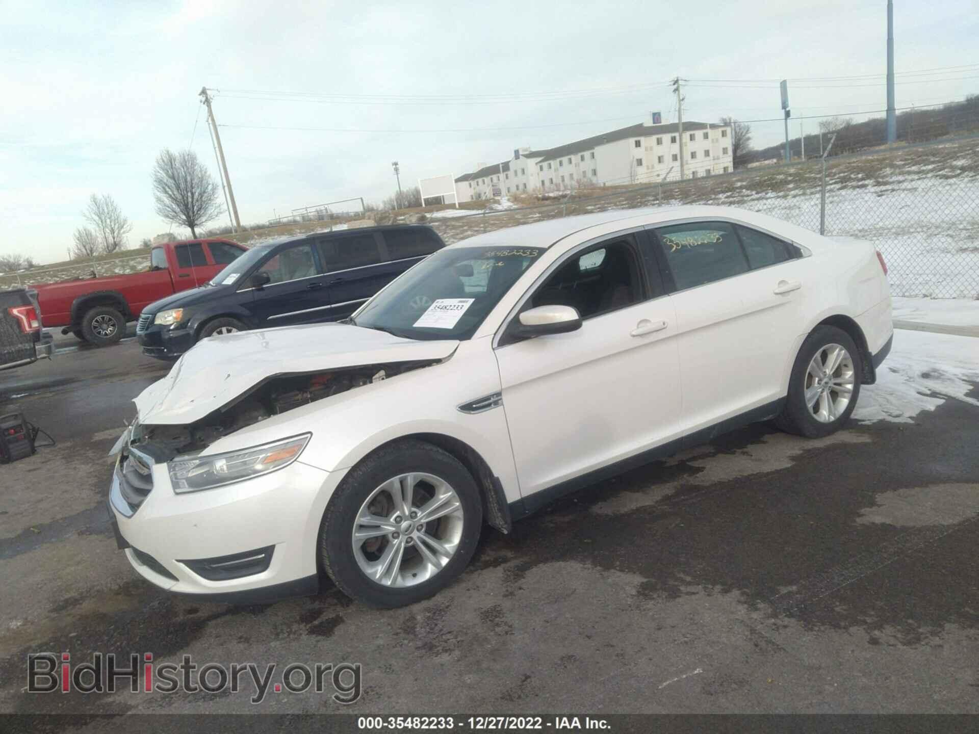 2013 FORD TAURUS - VIN: 1FAHP2E82DG154155 - Фото 2