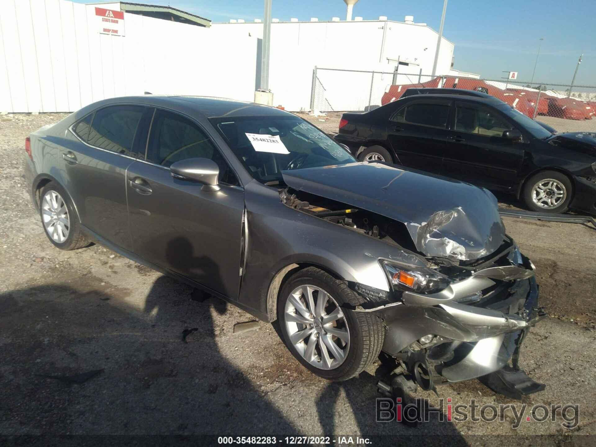 Photo JTHCM1D24G5006446 - LEXUS IS 300 2016