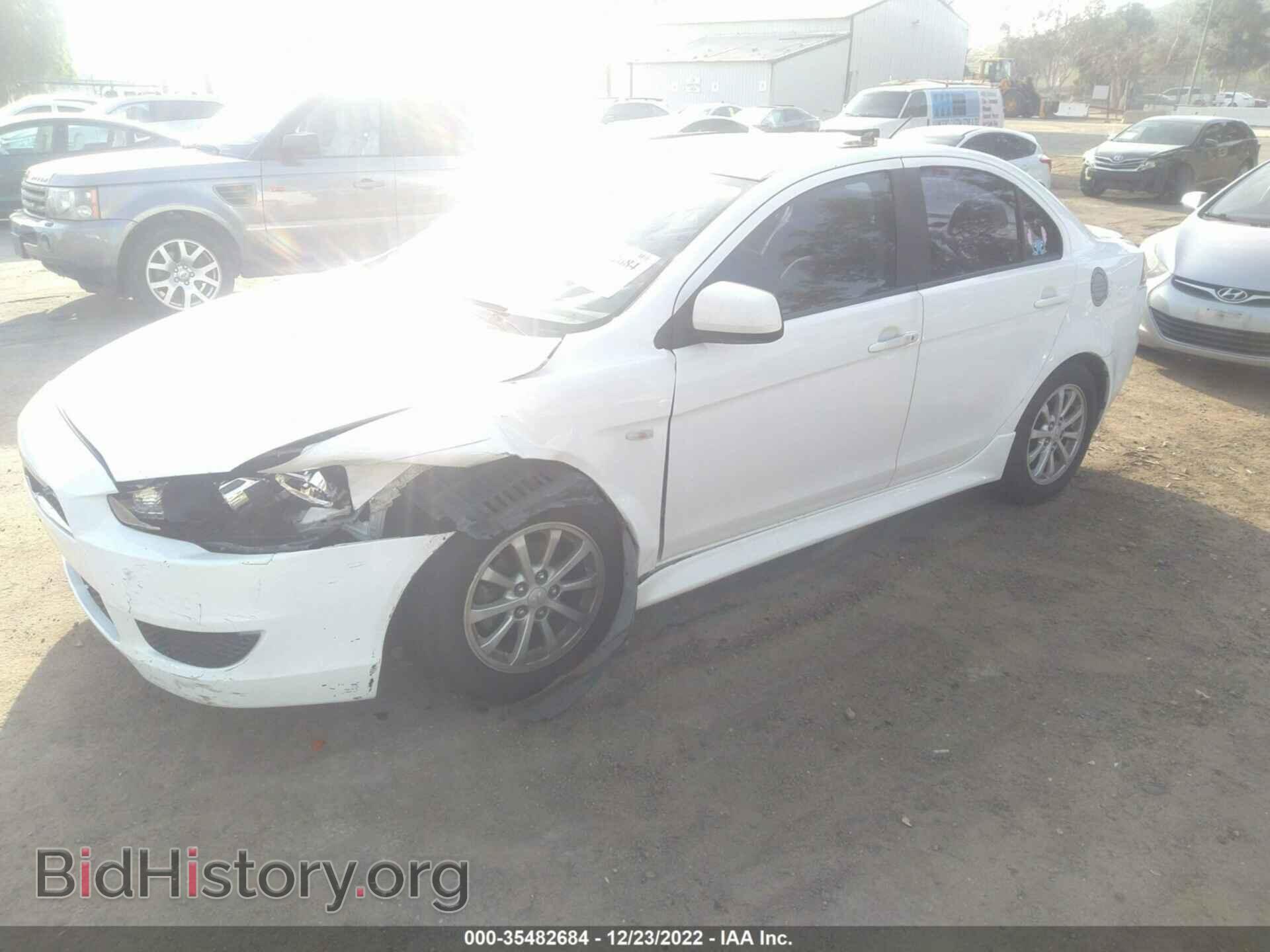 2011 MITSUBISHI LANCER - VIN: JA32U2FU5BU034304 - Фото 2