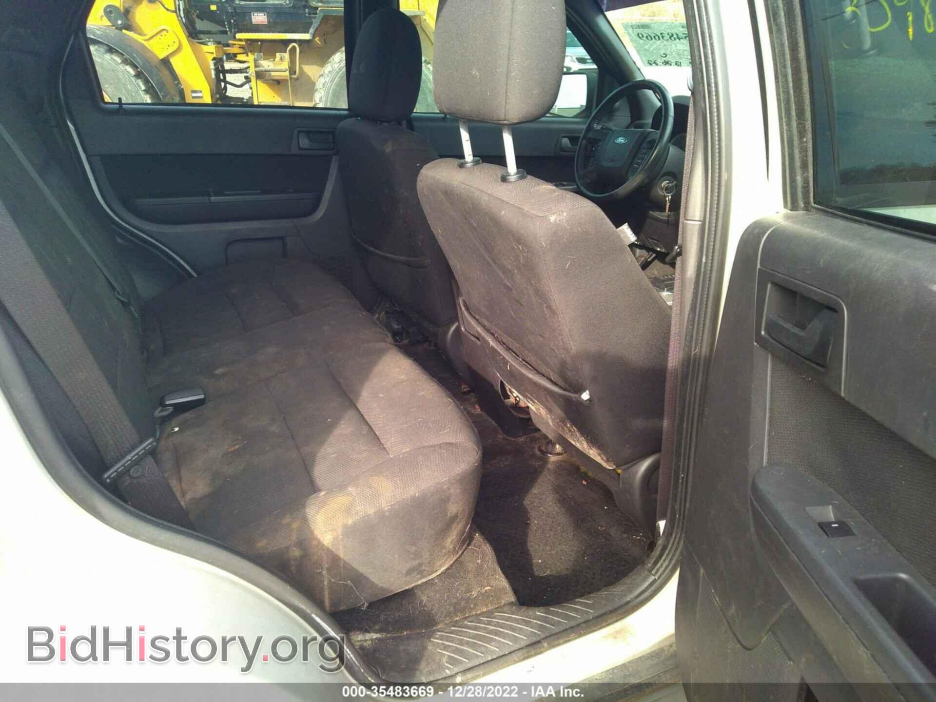 2009 FORD ESCAPE - VIN: 1FMCU03719KD05336 - Фото 8
