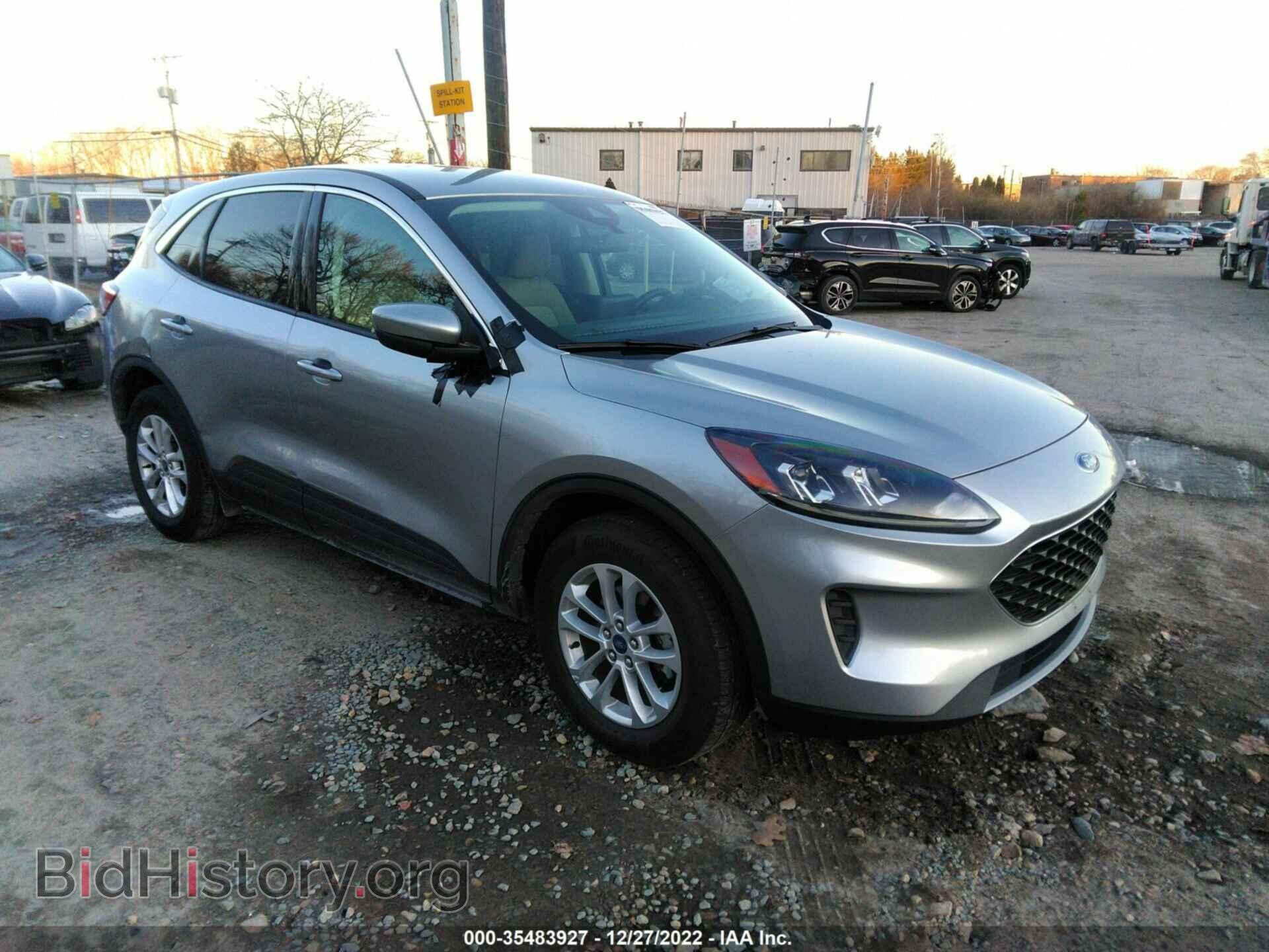 Photo 1FMCU9G62MUA39800 - FORD ESCAPE 2021