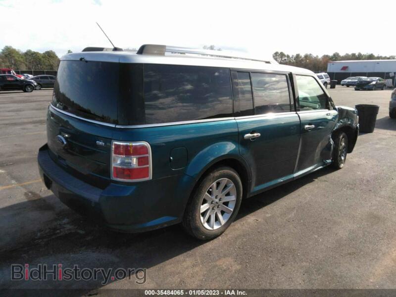 2011 Ford FLEX (VIN 2FMGK5CC3BBD23631) — фото 4 из 10