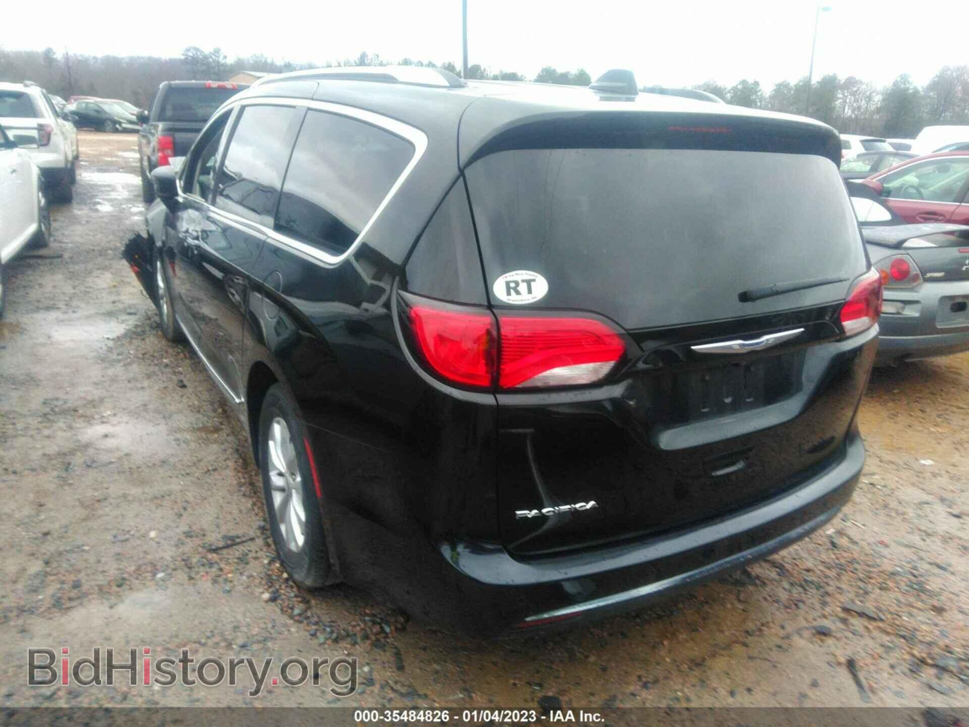 2019 CHRYSLER PACIFICA - VIN: 2C4RC1BG0KR597500 - Photo 3