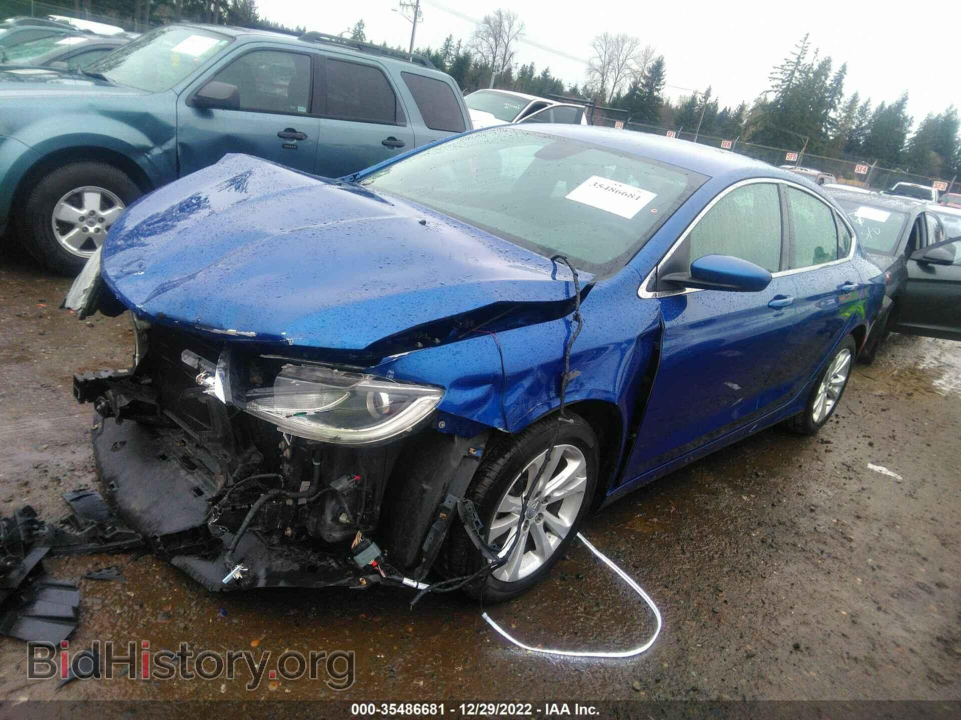 2015 CHRYSLER 200 - VIN: 1C3CCCAB3FN609623 - Фото 2
