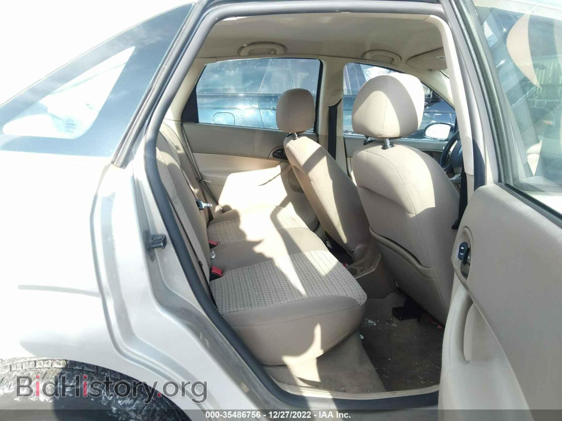2007 FORD FOCUS - VIN: 1FAFP34N07W187069 - Фото 8