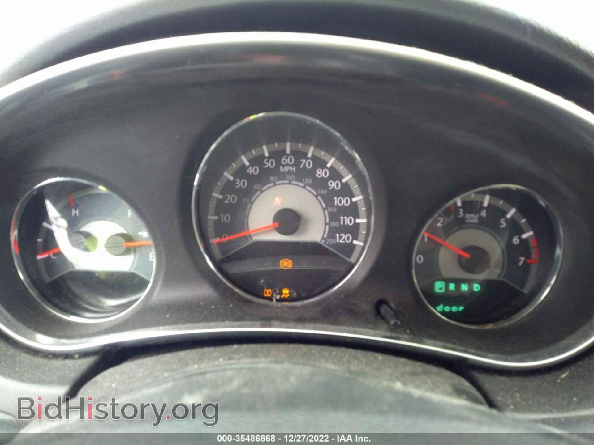 2012 CHRYSLER 200 - VIN: 1C3CCBAB2CN170355 - Фото 7
