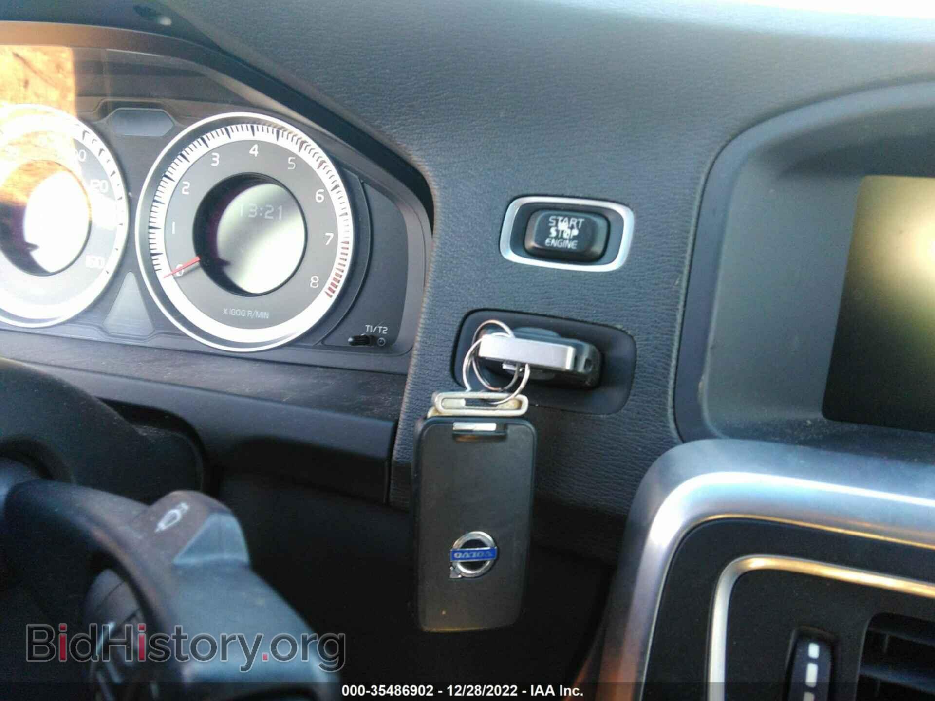 2012 VOLVO S60 - VIN: YV1902FH3C2050331 - Фото 11
