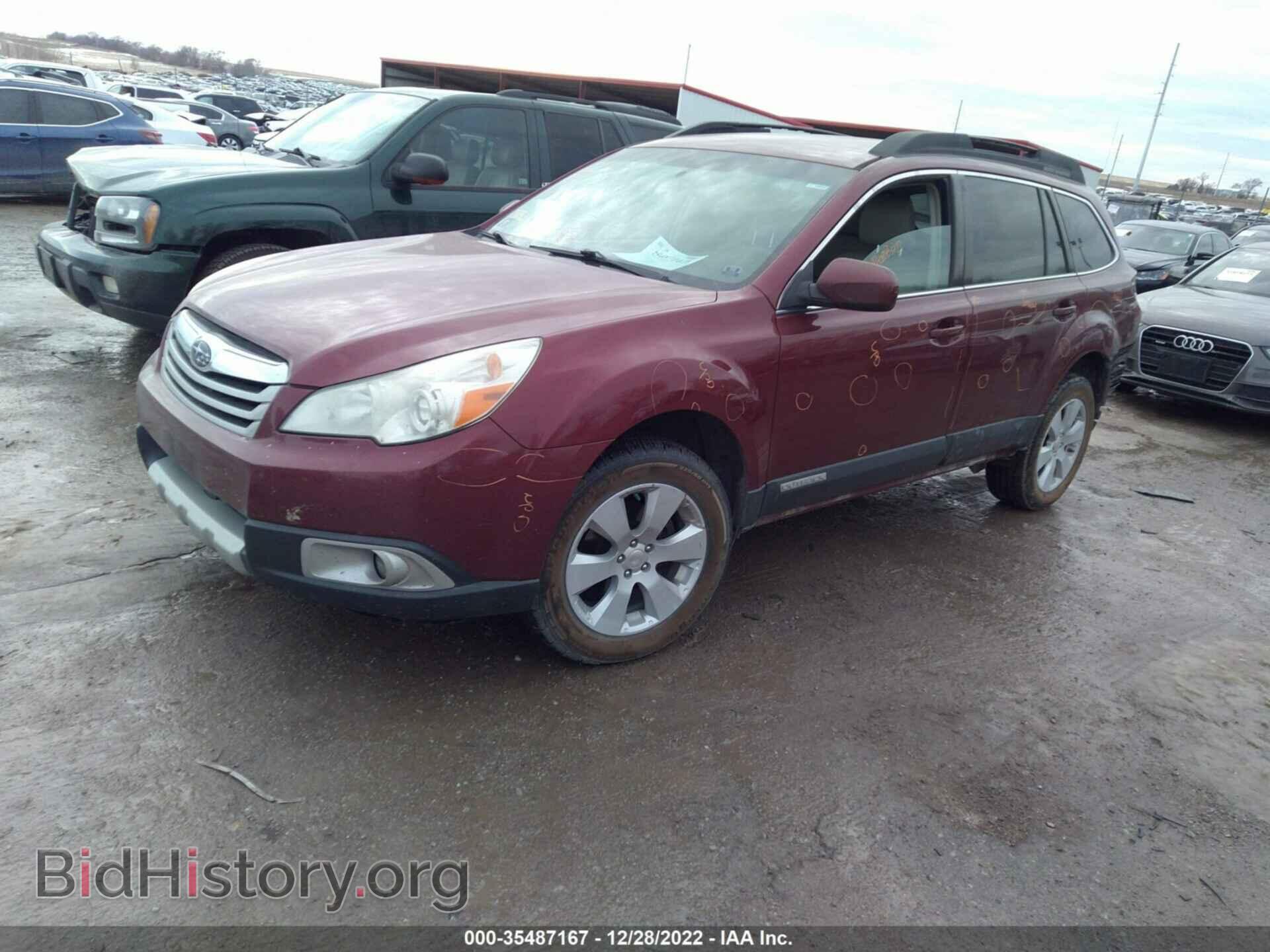 2011 SUBARU OUTBACK - VIN: 4S4BRCCC2B3320598 - Фото 2