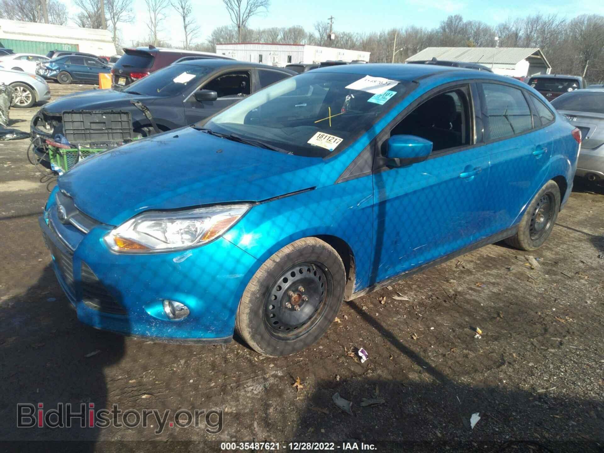 2012 FORD FOCUS - VIN: 1FAHP3F23CL138505 - Фото 2