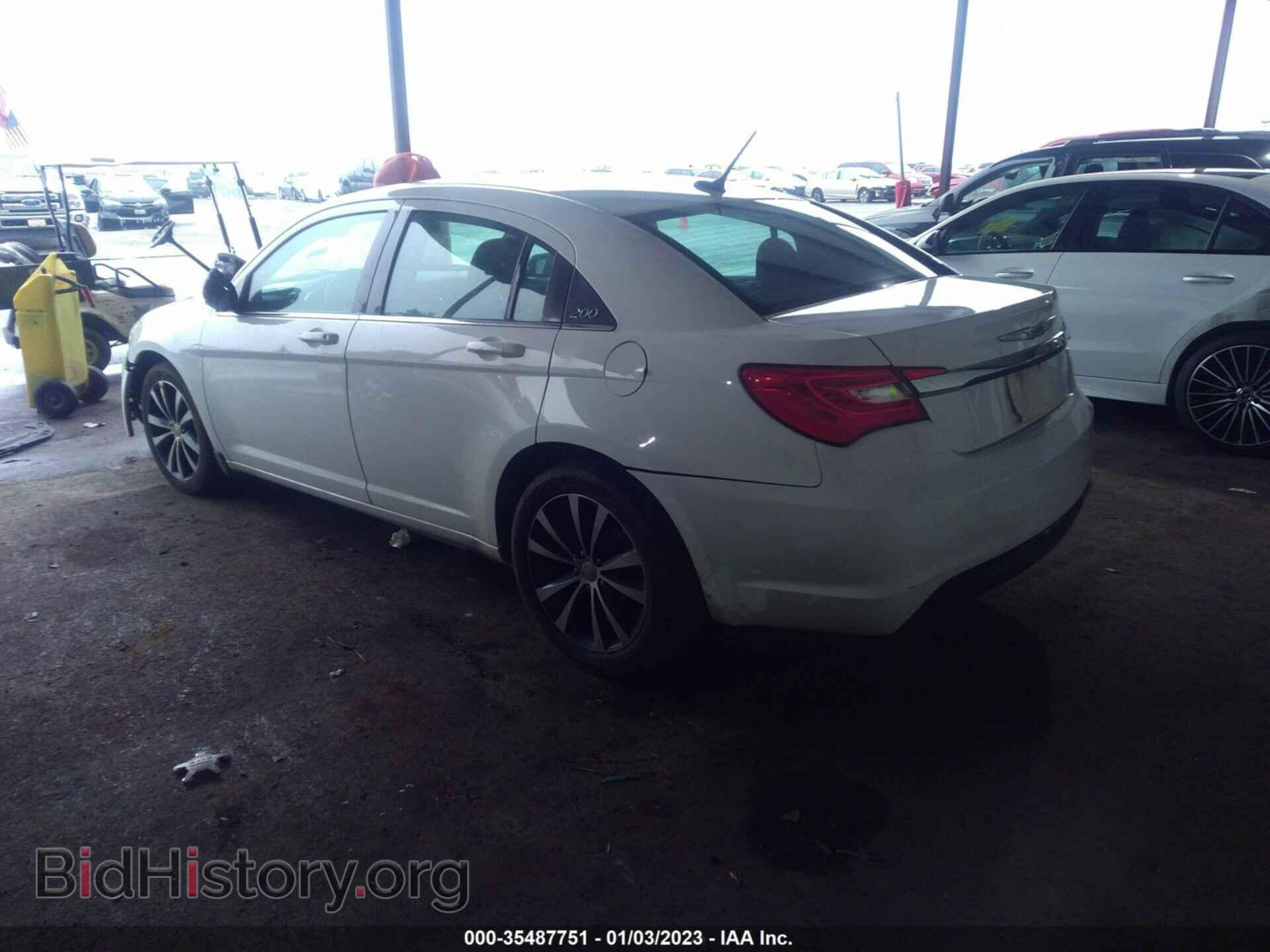 2014 CHRYSLER 200 - VIN: 1C3CCBBB2EN137633 - Photo 3