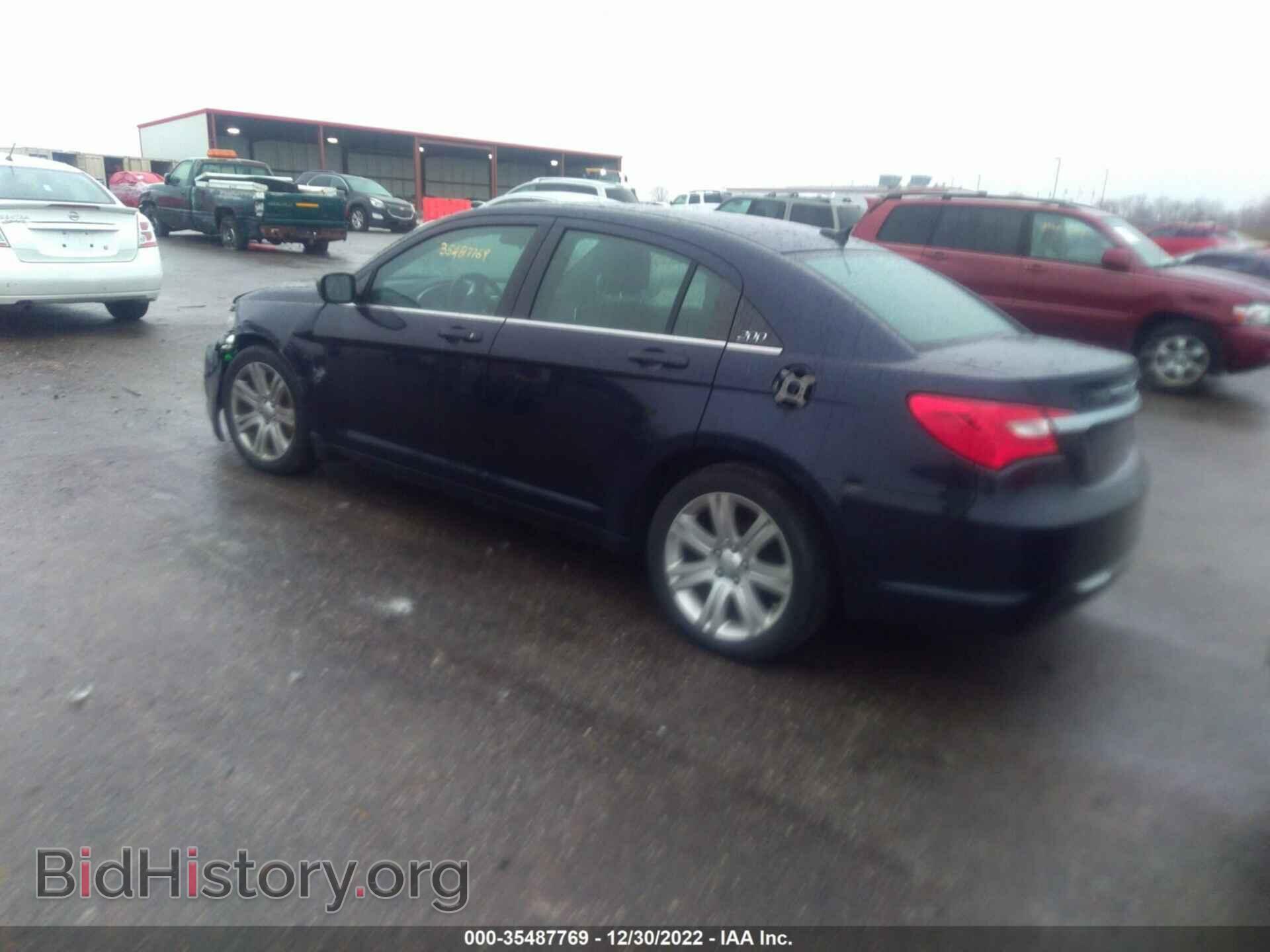 2012 CHRYSLER 200 - VIN: 1C3CCBBB2CN176686 - Фото 3