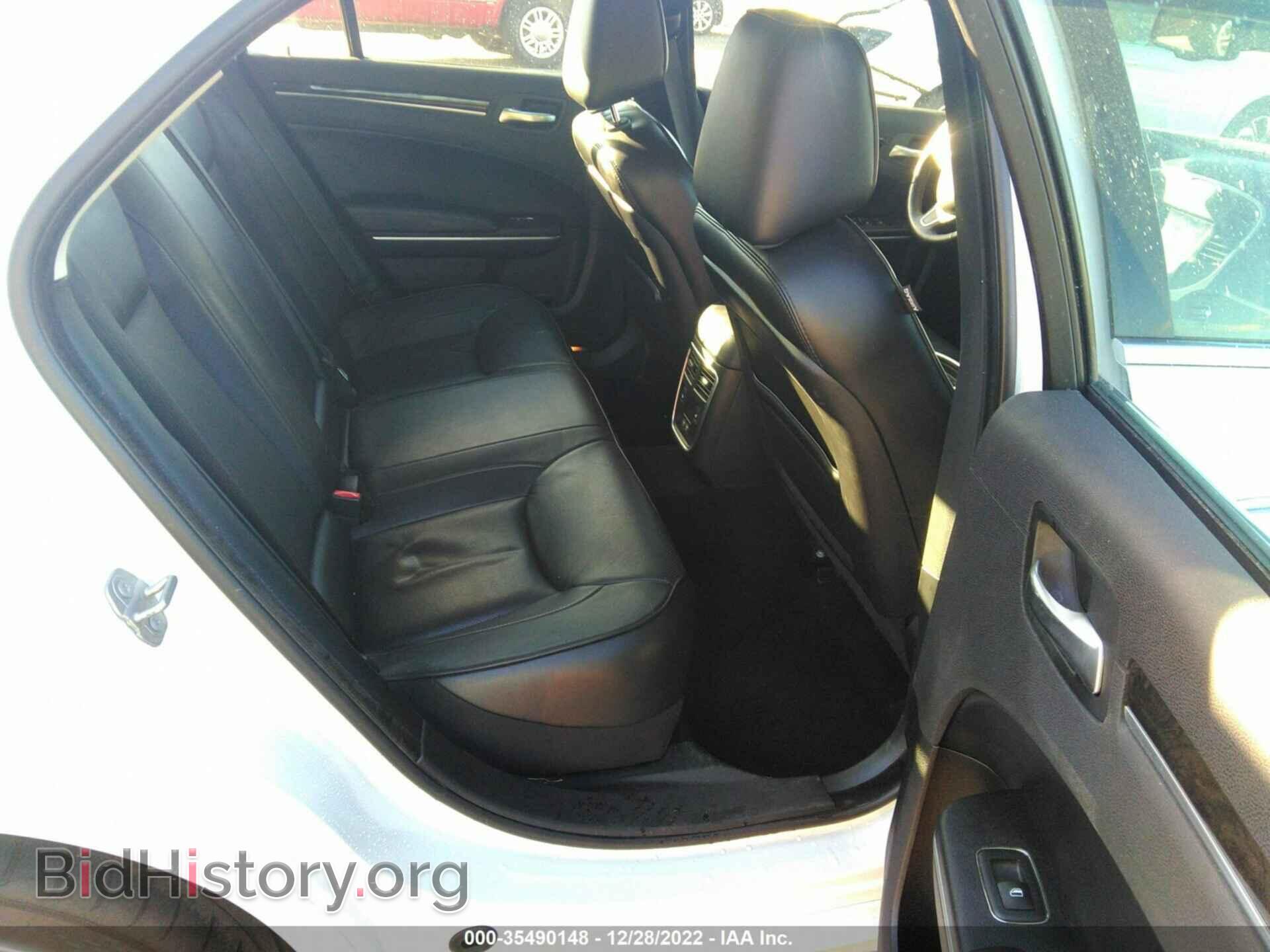2019 CHRYSLER 300 - VIN: 2C3CCAEG7KH577434 - Фото 8