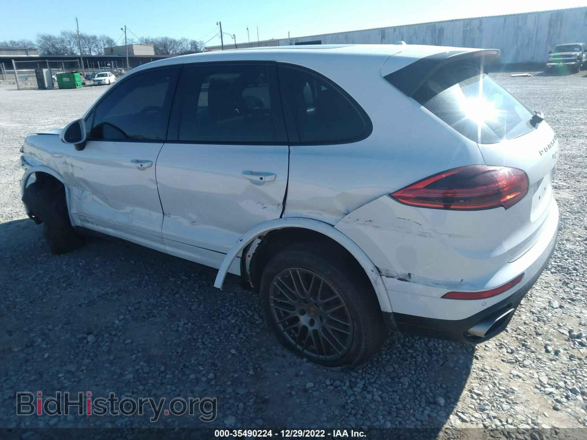 2017 PORSCHE CAYENNE - VIN: WP1AA2A23HKA85637 - Фото 3