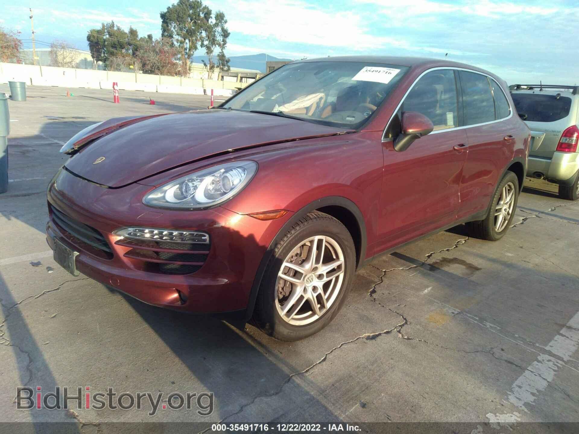 2011 PORSCHE CAYENNE - VIN: WP1AA2A26BLA08195 - Фото 2