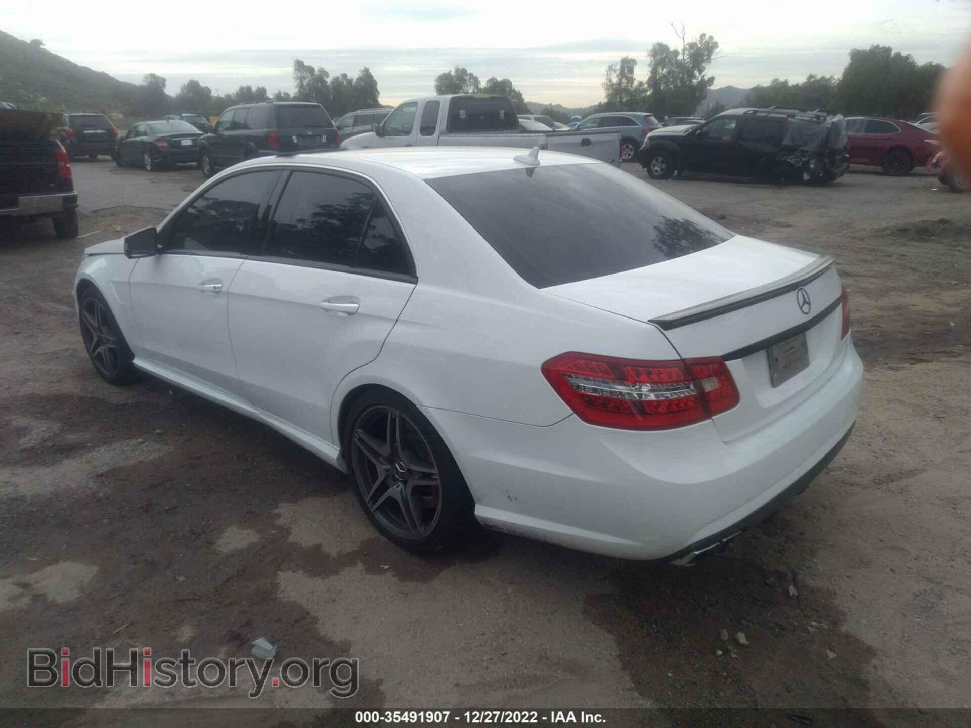 2013 MERCEDES-BENZ E-CLASS - VIN: WDDHF7EB5DA738239 - Фото 3
