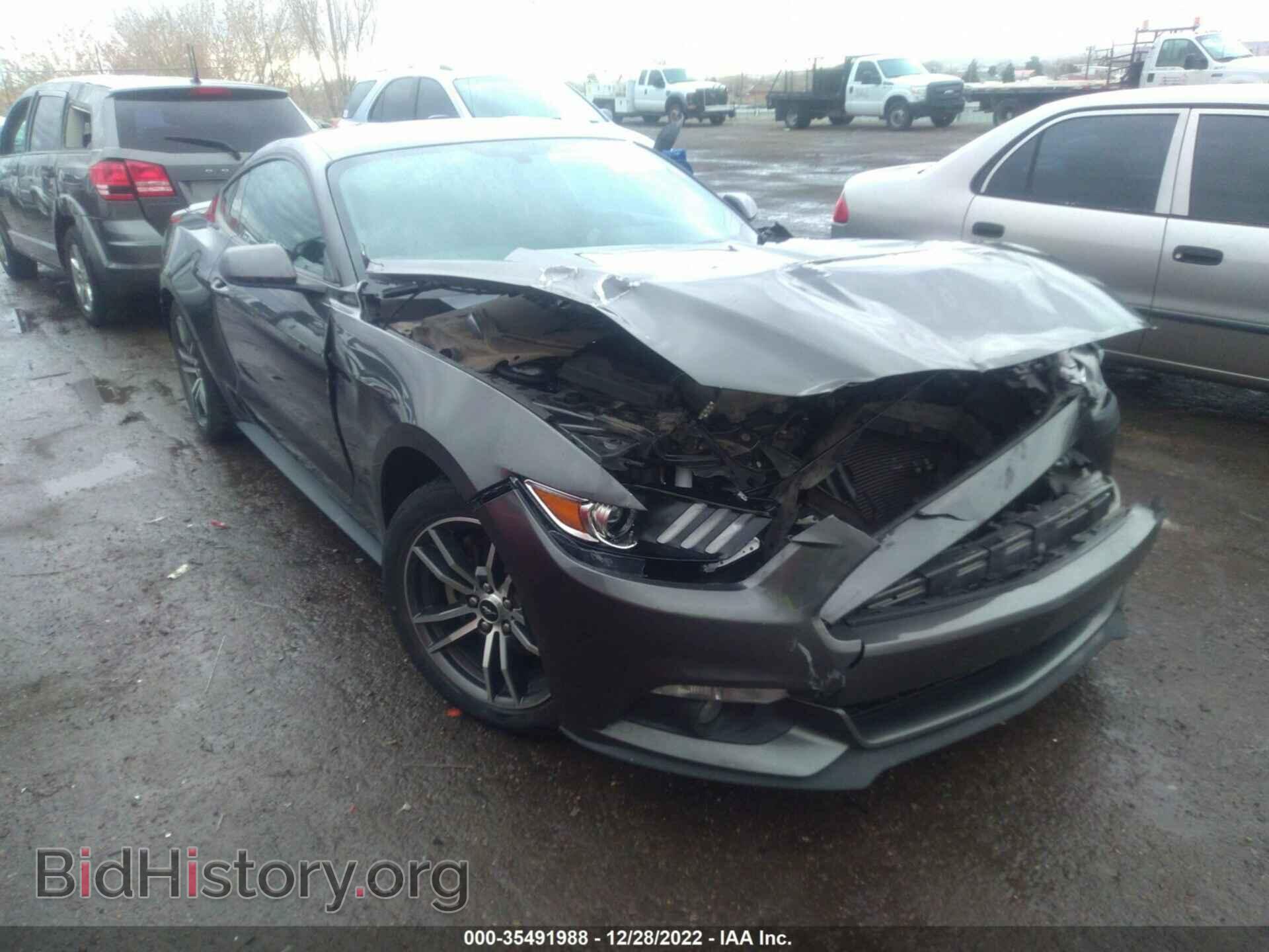 Photo 1FA6P8TH2H5257056 - FORD MUSTANG 2017