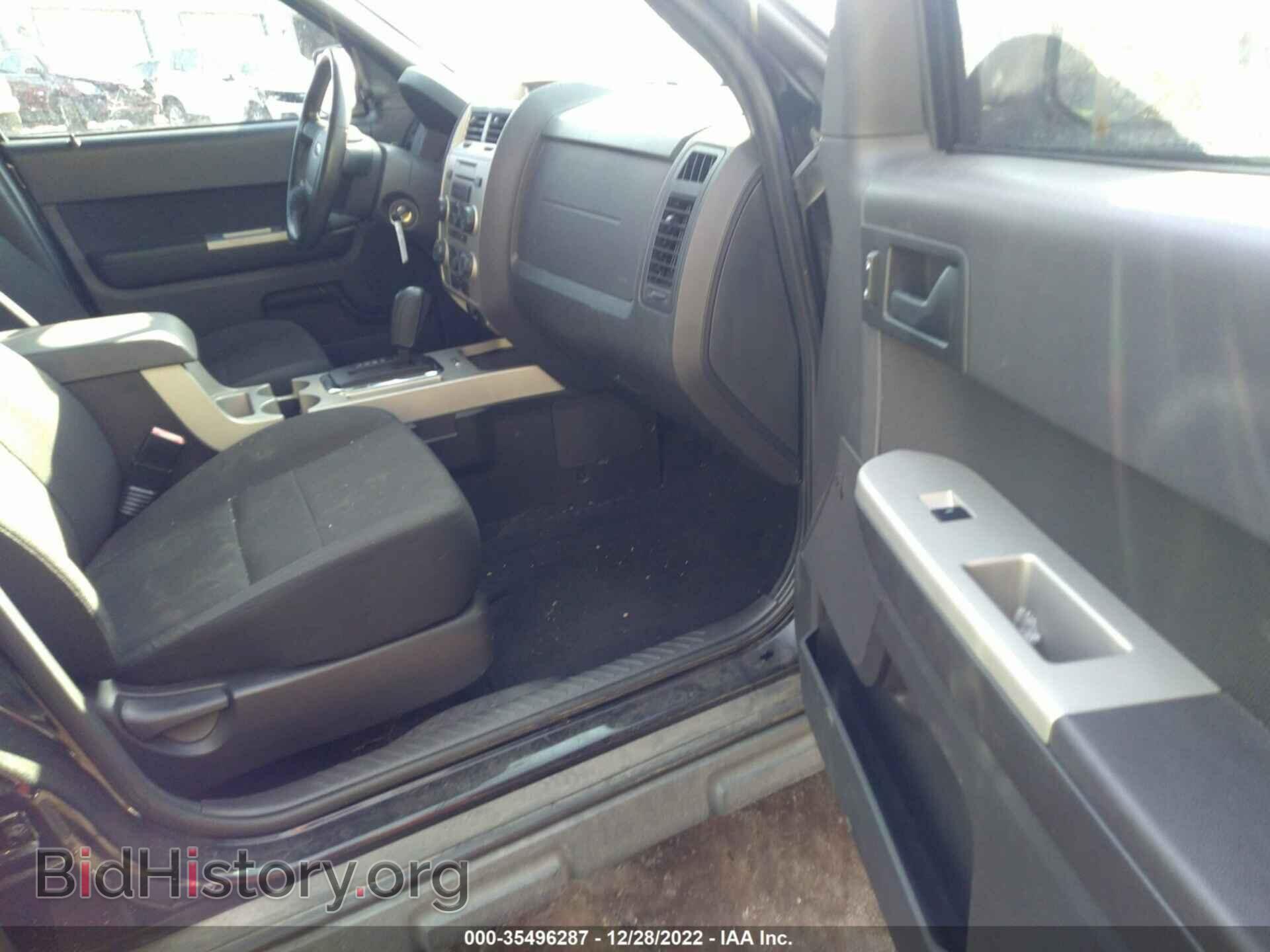 2009 FORD ESCAPE - VIN: 1FMCU03799KD04967 - Фото 5