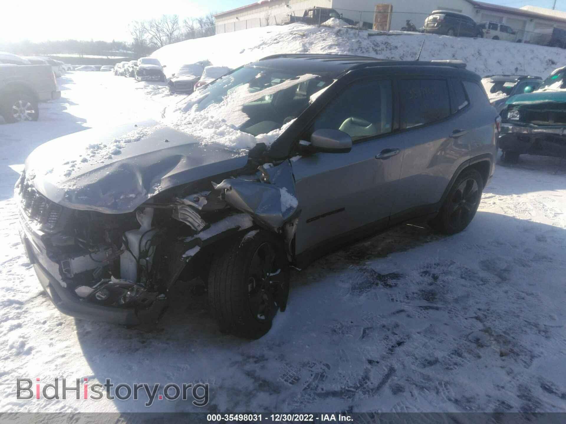 2018 JEEP COMPASS - VIN: 3C4NJDBB3JT399306 - Фото 2