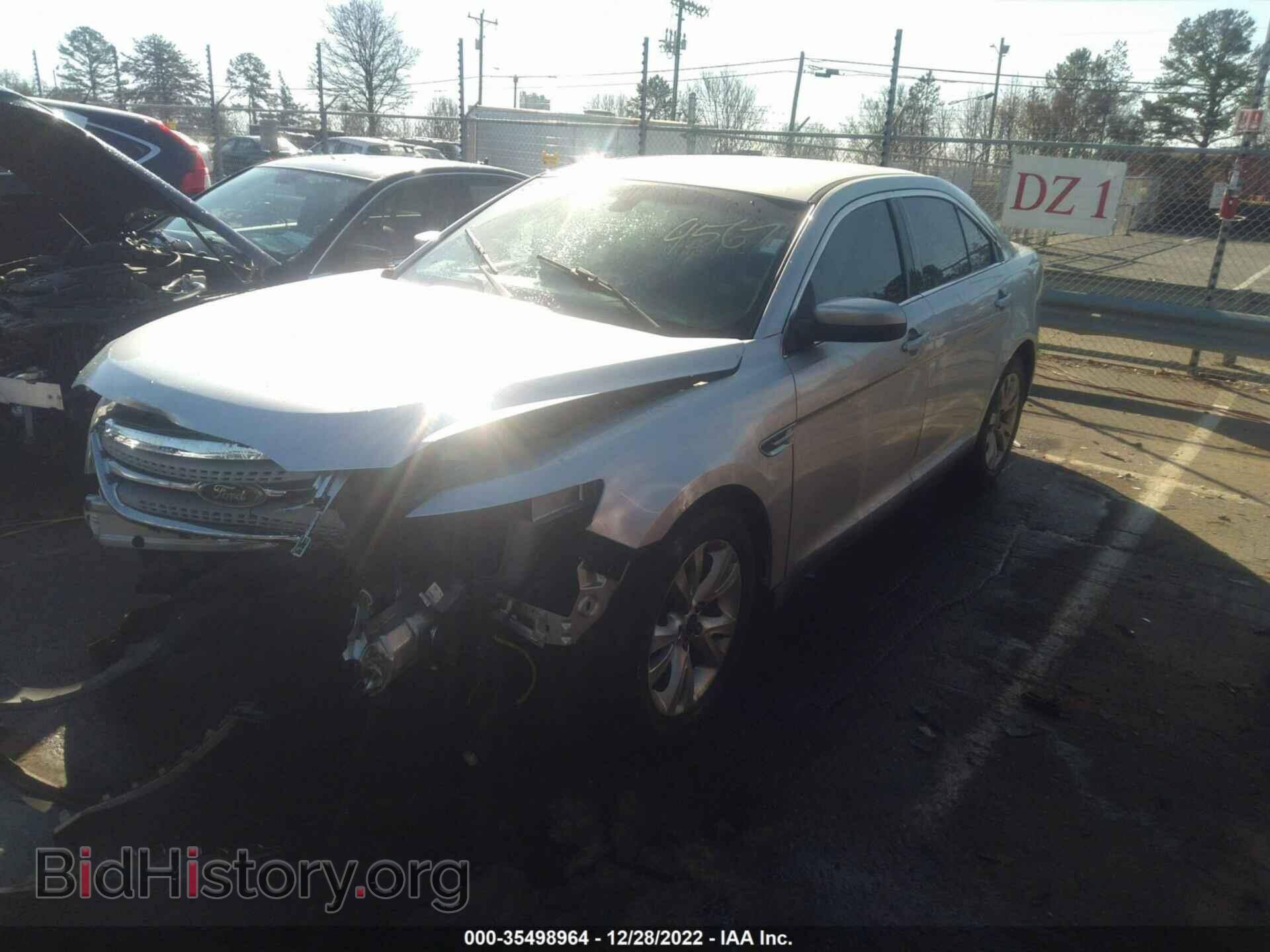 2010 FORD TAURUS - VIN: 1FAHP2EW6AG164567 - Фото 2