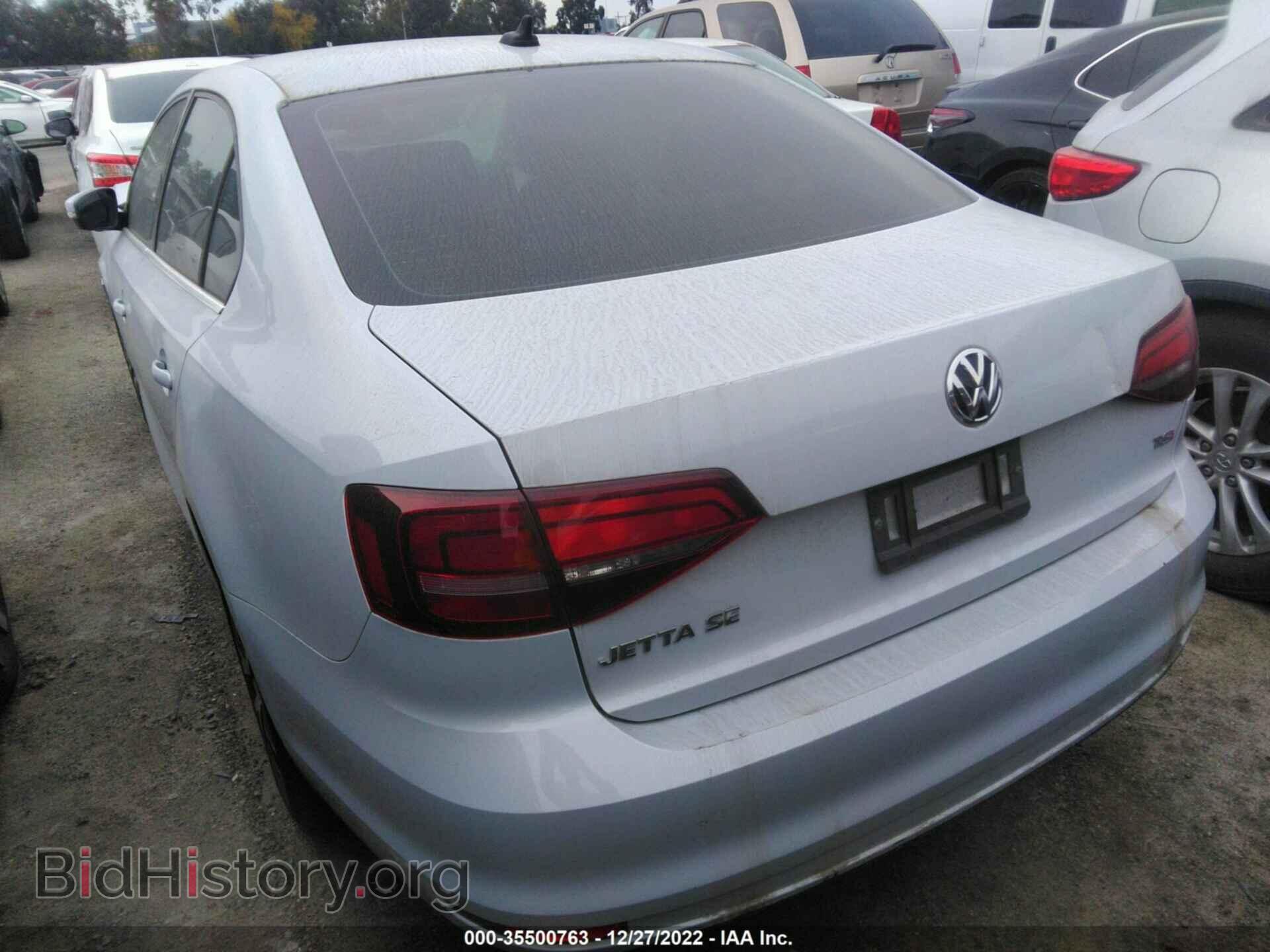 2017 VOLKSWAGEN JETTA - VIN: 3VWDB7AJ6HM415101 - Фото 3