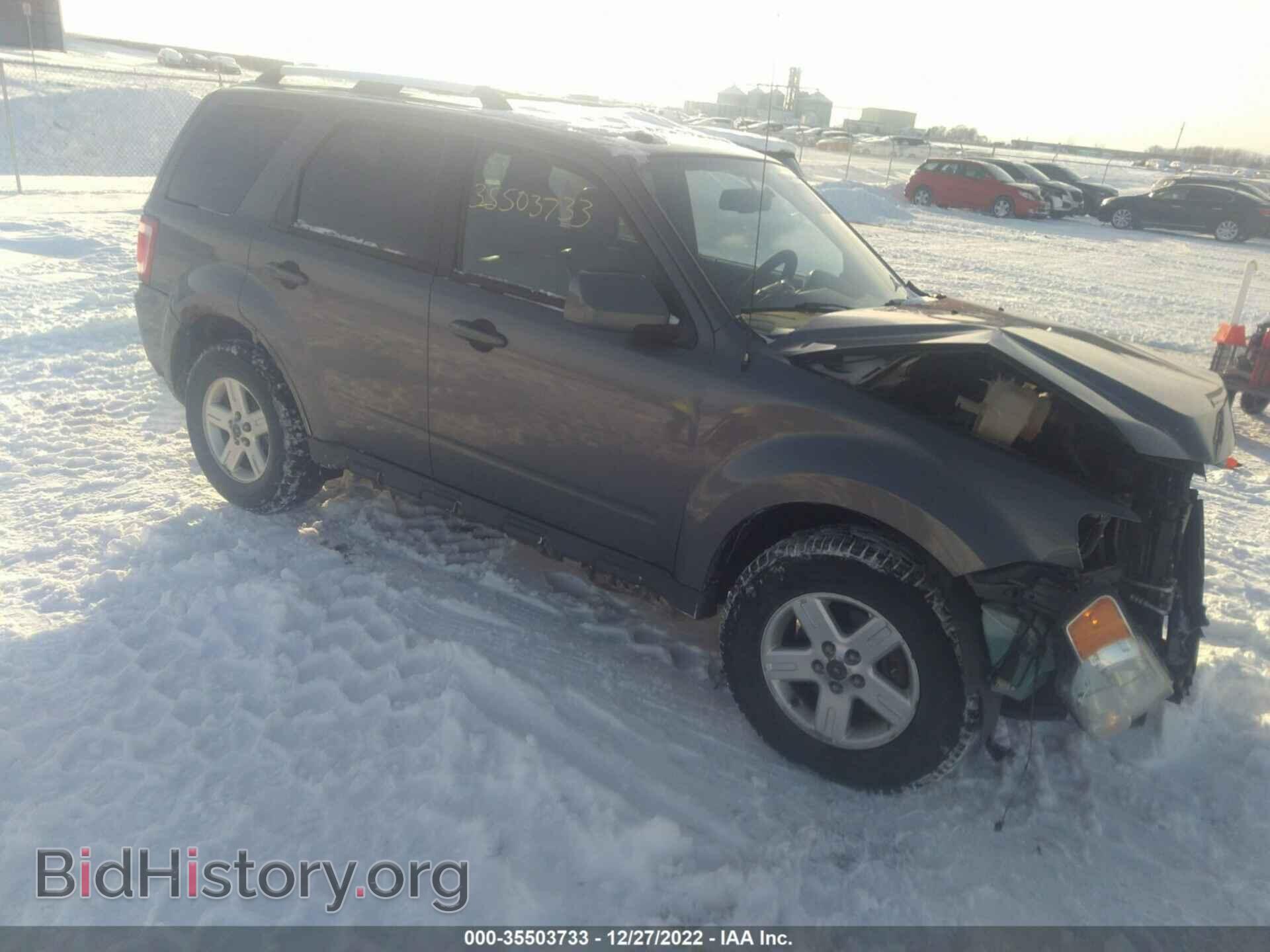 Photo 1FMCU9EG4BKB84888 - FORD ESCAPE 2011