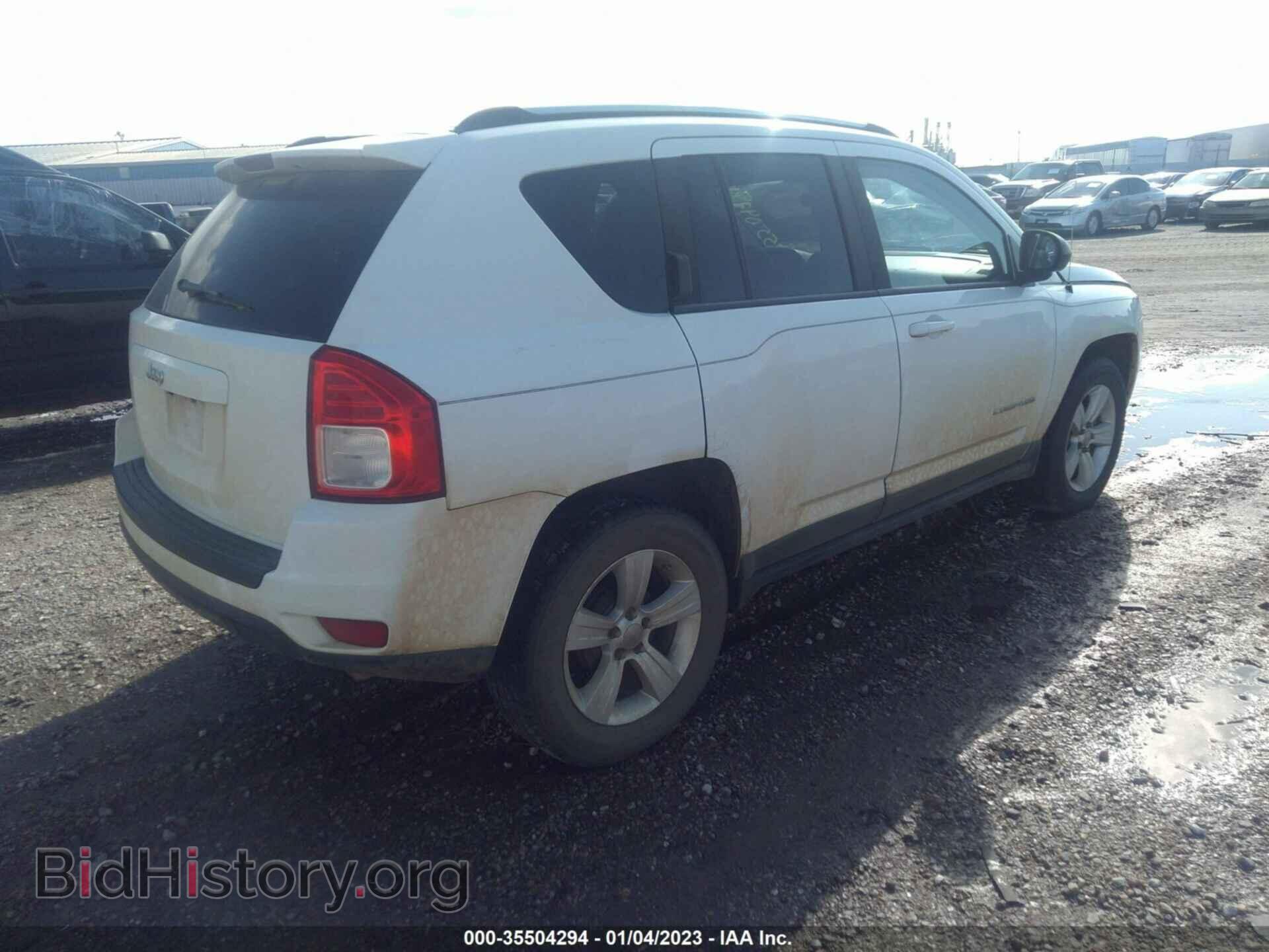 2011 JEEP COMPASS - VIN: 1J4NT1FA2BD175018 - Photo 4